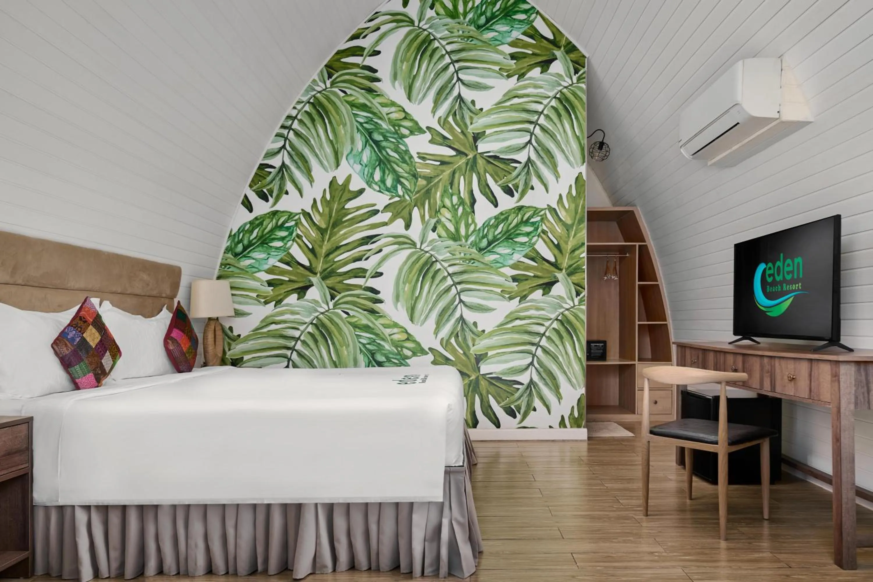 Bedroom, Bed in Eden Beach Resort by EHM