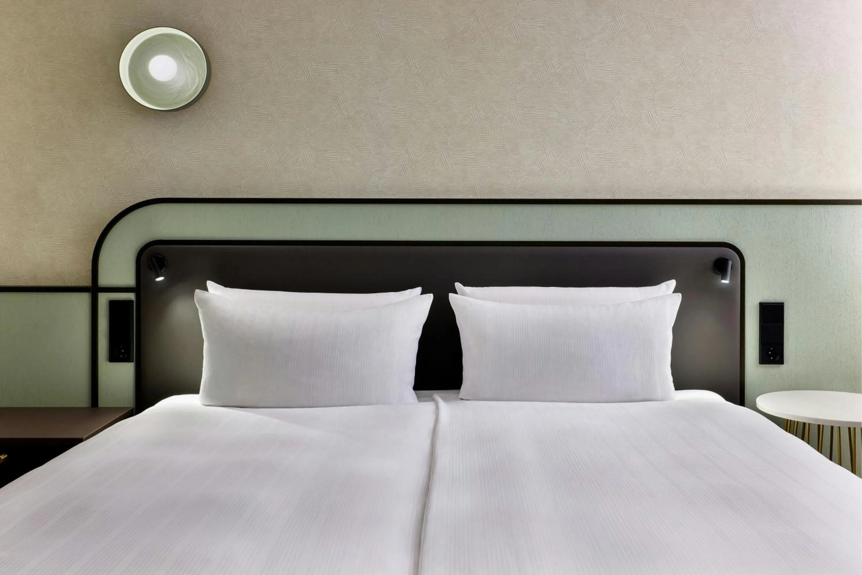 Photo of the whole room, Bed in Bollants SPA im Park, Autograph Collection