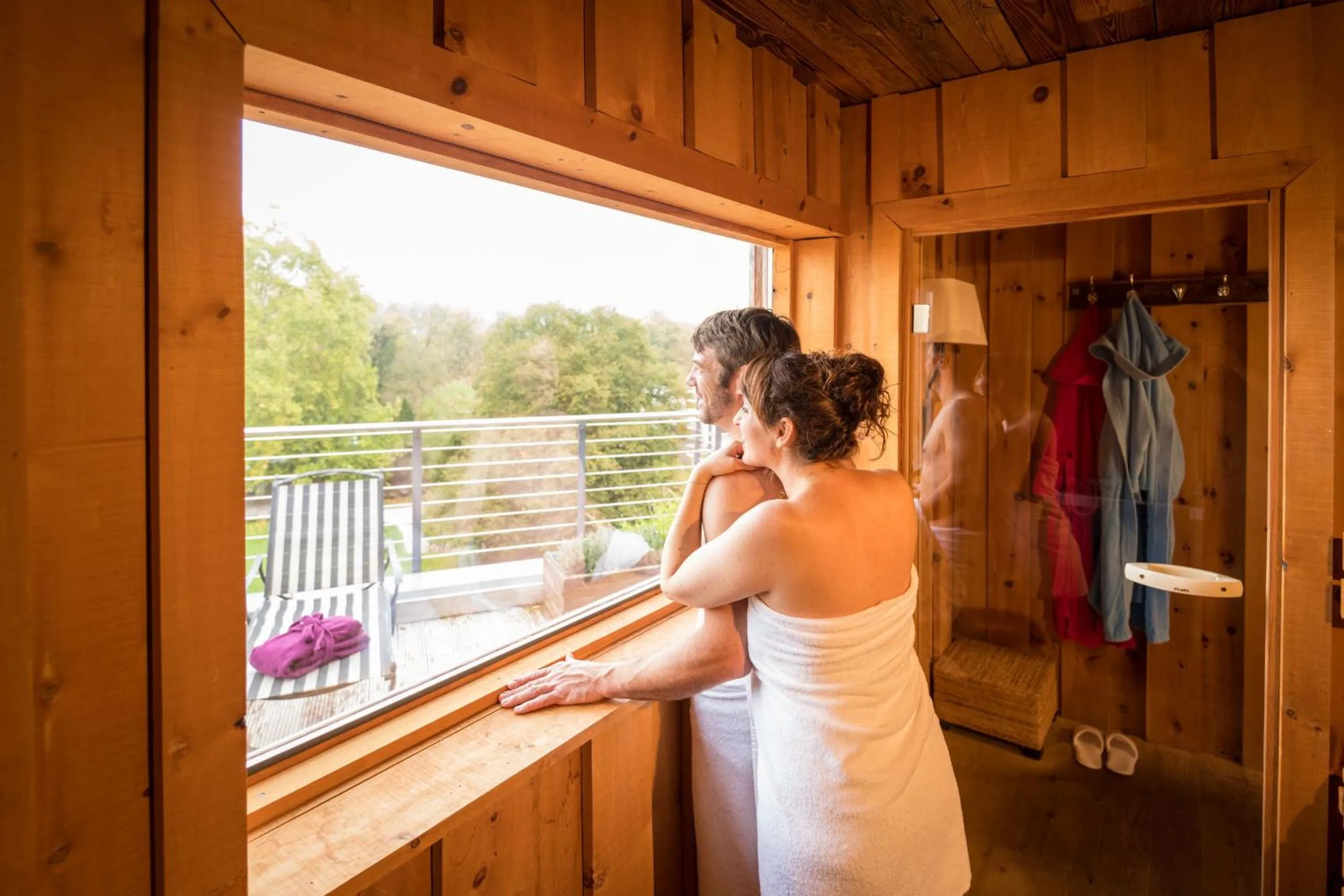 People in BollAnts Spa im Park