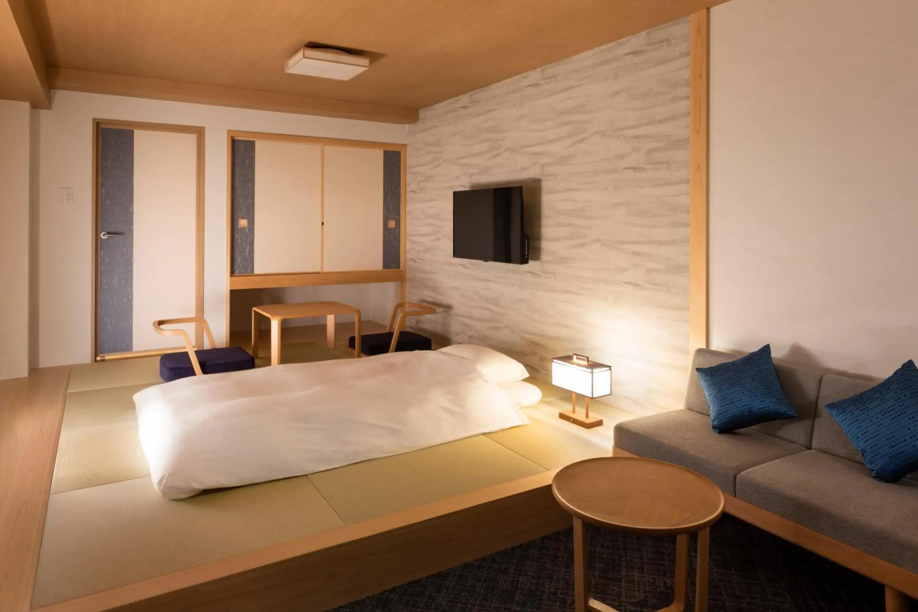 Photo of the whole room, Bed in Rinn Niomon Photo of the whole room, Bed in Rinn Niomon