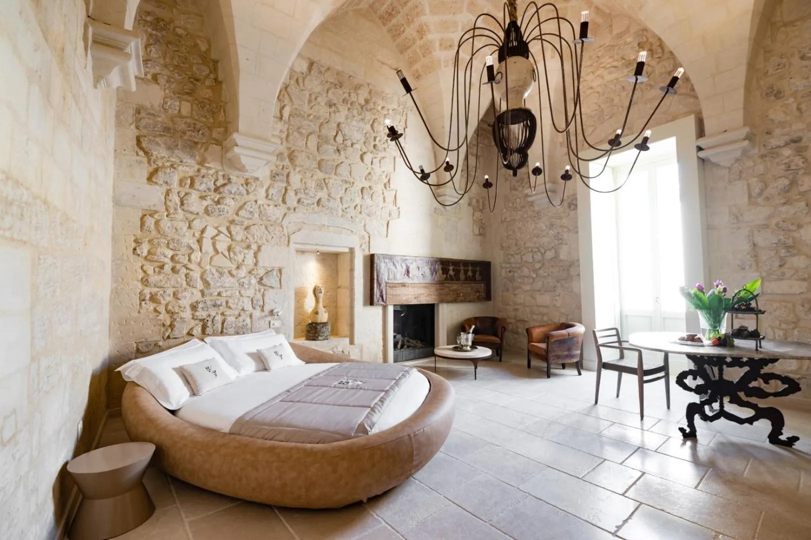 Living room, Bed in Pollicastro Boutique Hotel