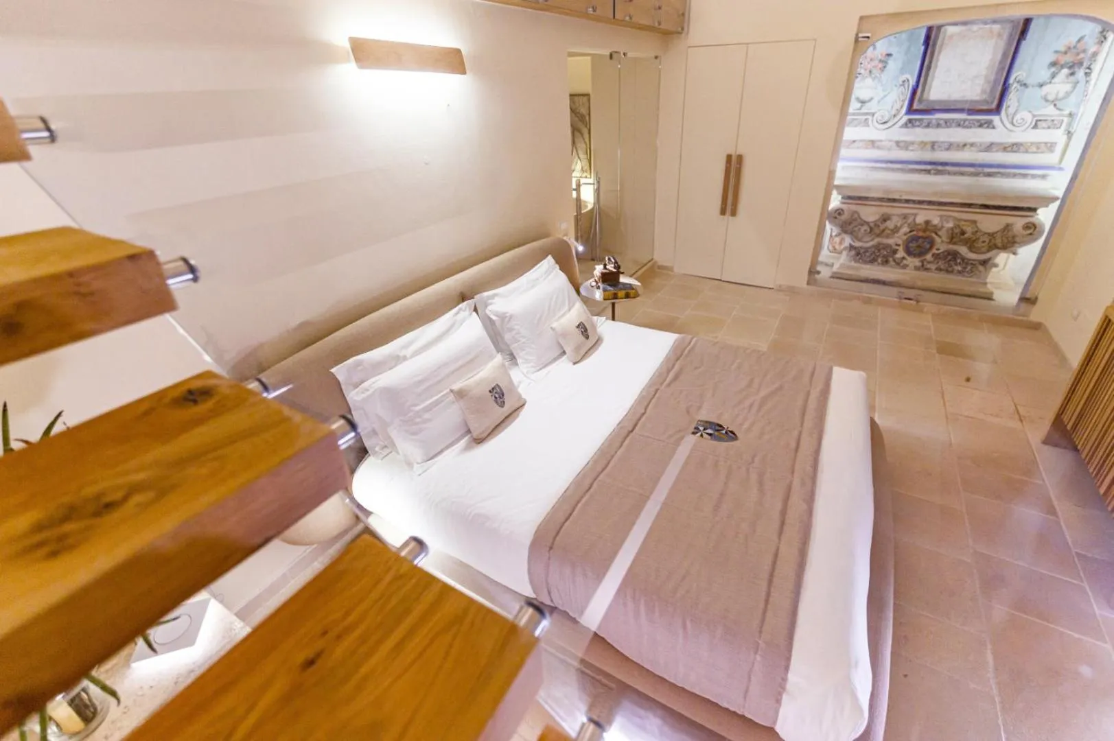 Photo of the whole room, Bed in Pollicastro Boutique Hotel