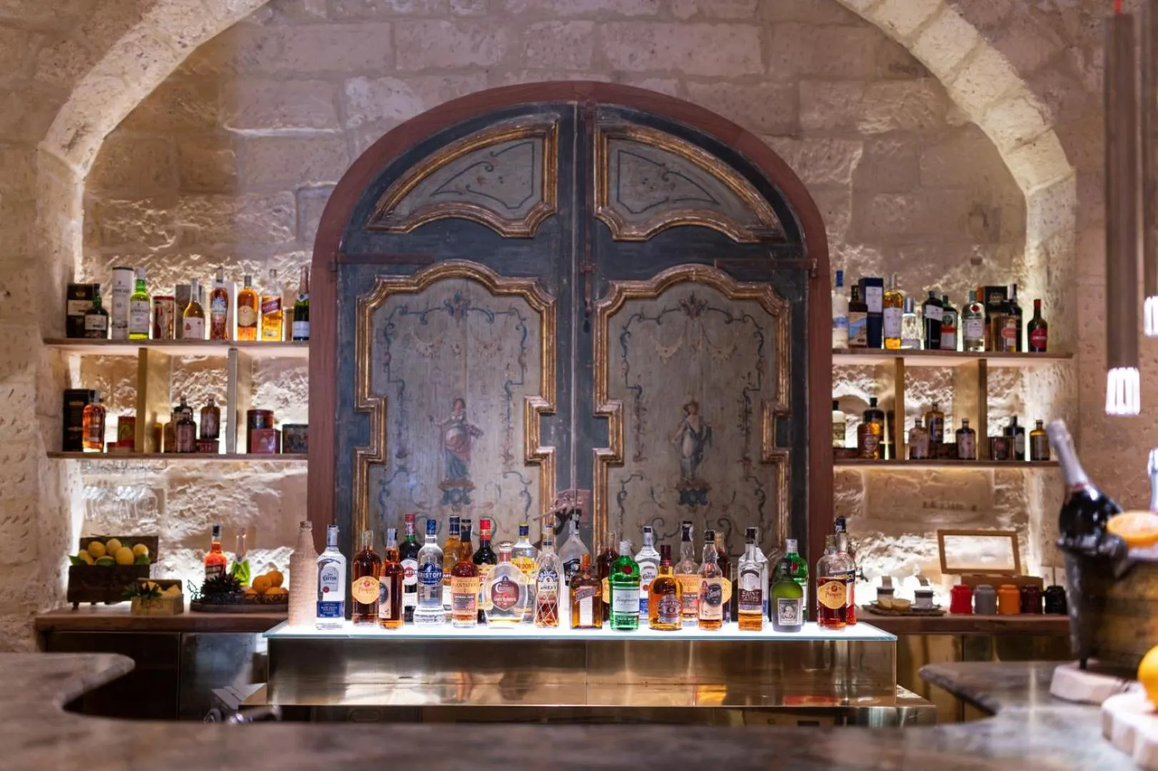 Lounge or bar in Pollicastro Boutique Hotel