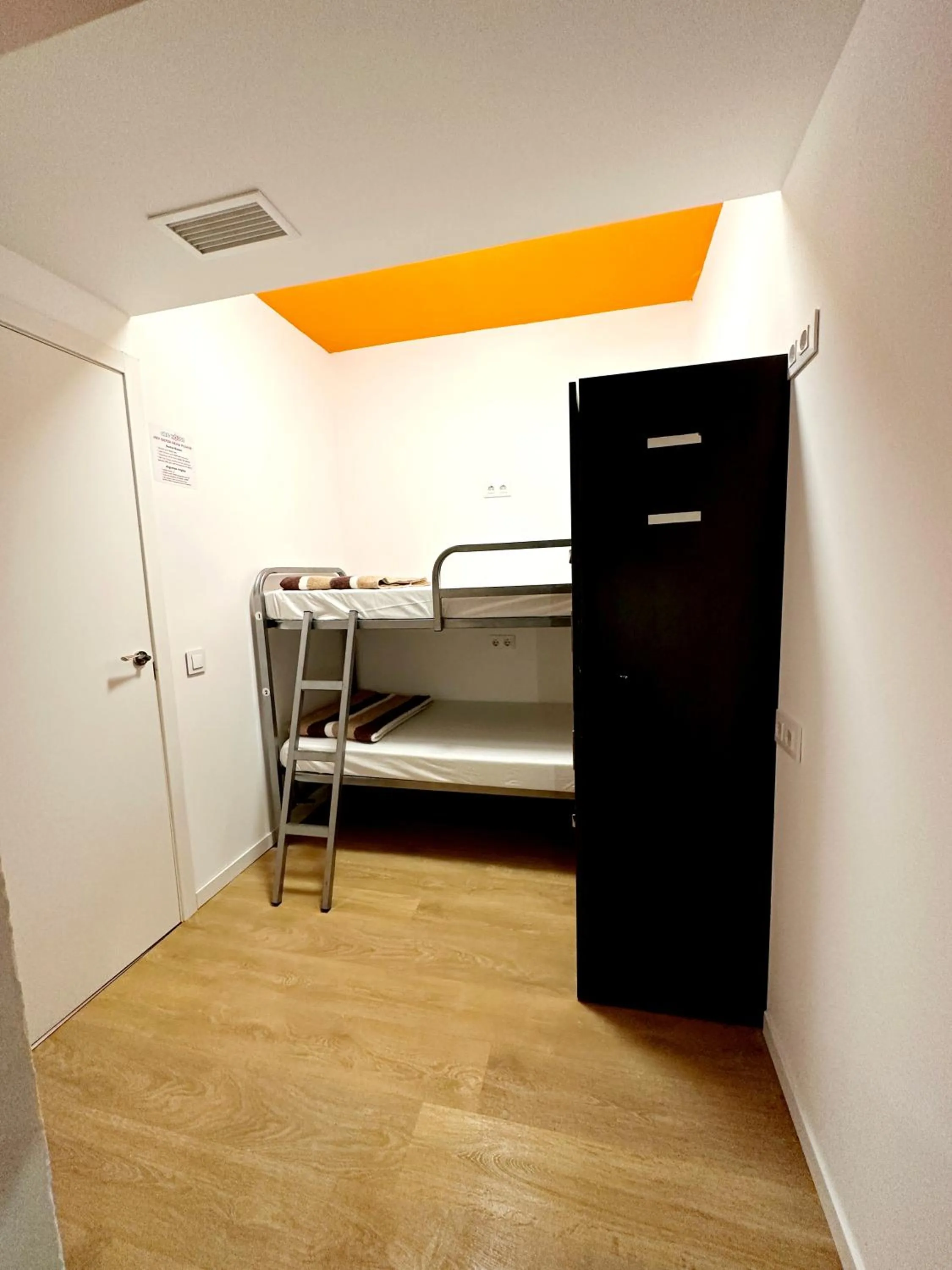 bunk bed, Bed in Arc House Madrid - Puerta del Sol Only Adults