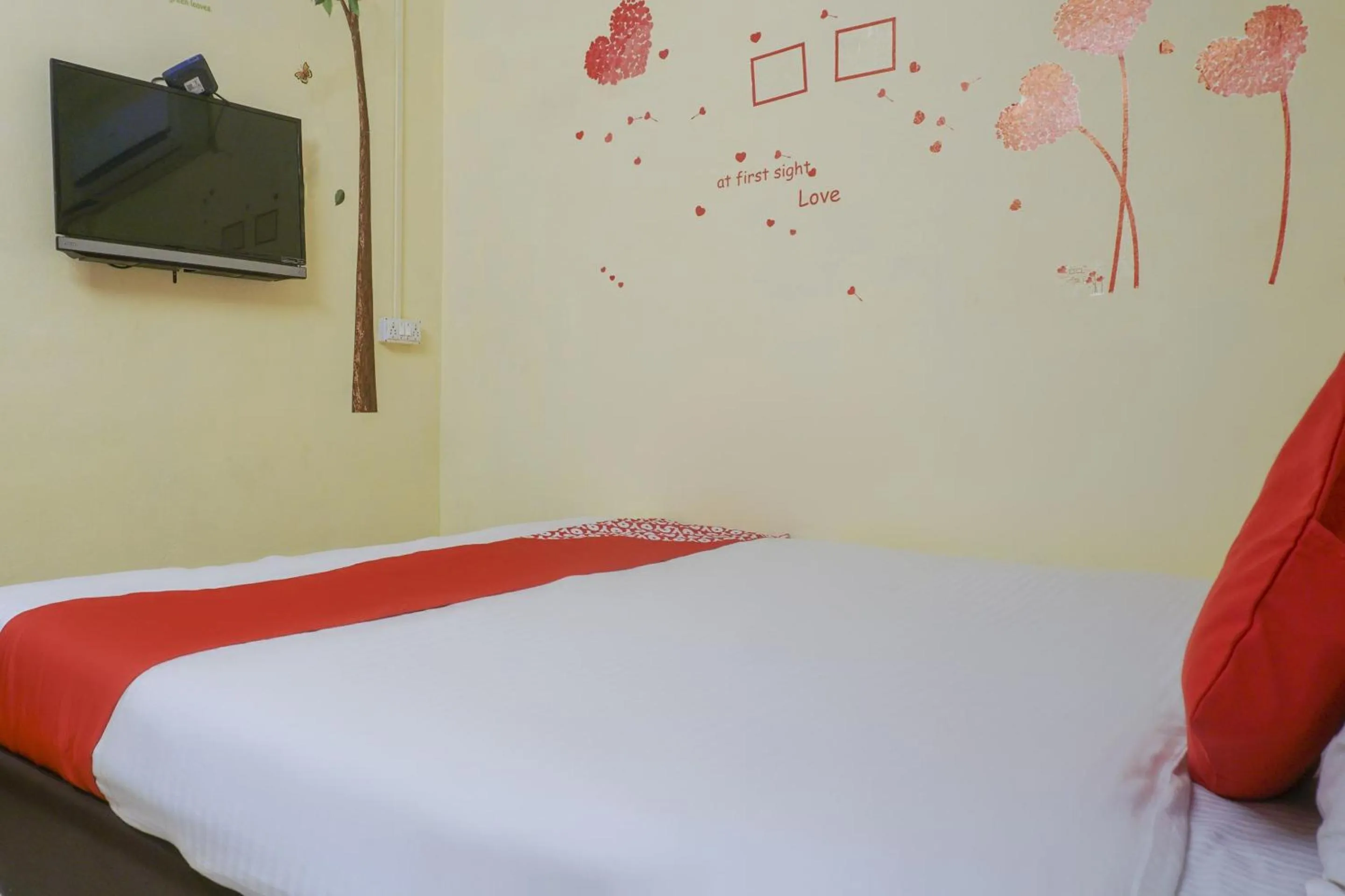 Bedroom, Bed in Hotel O R K Hotel