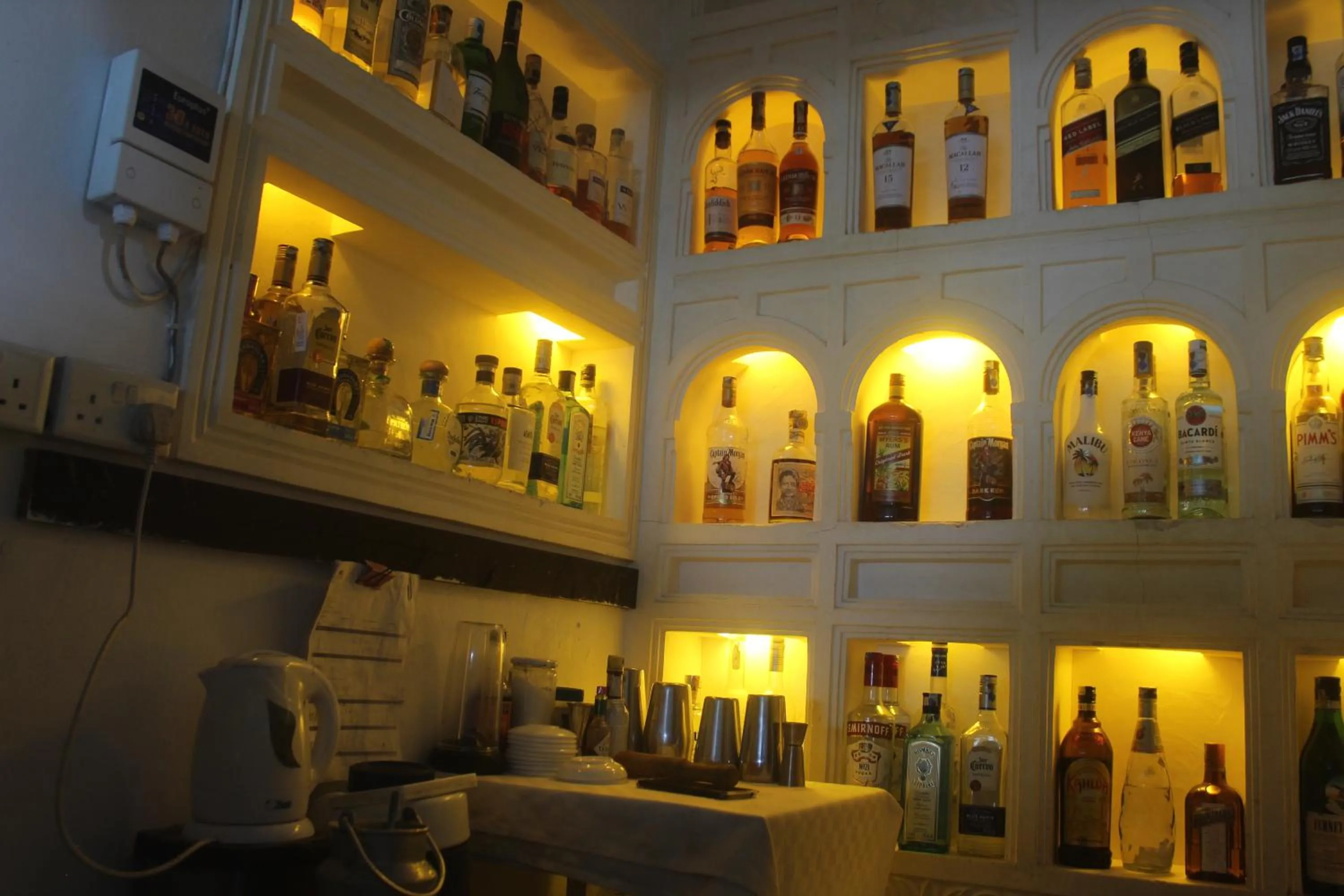 Restaurant/places to eat in Kijani Hotel
