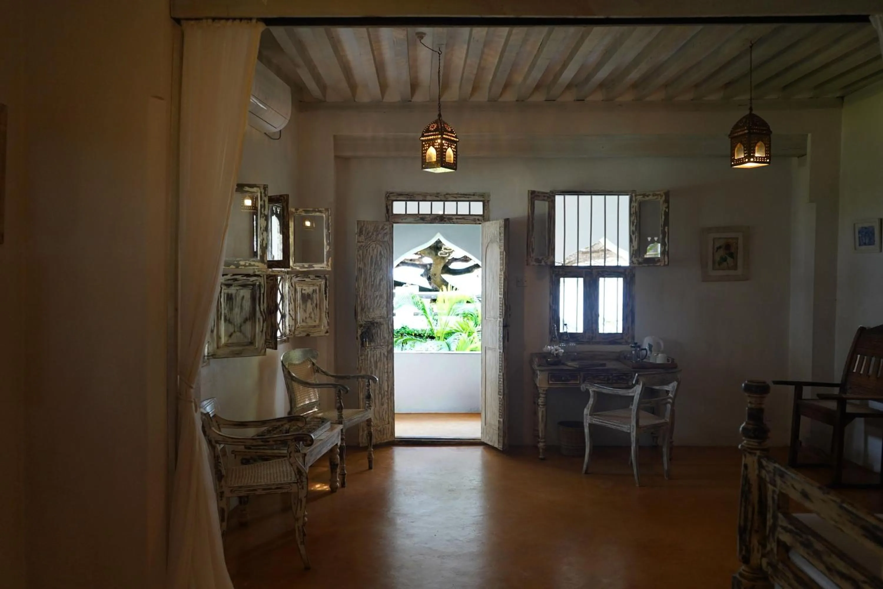 Kijani Hotel