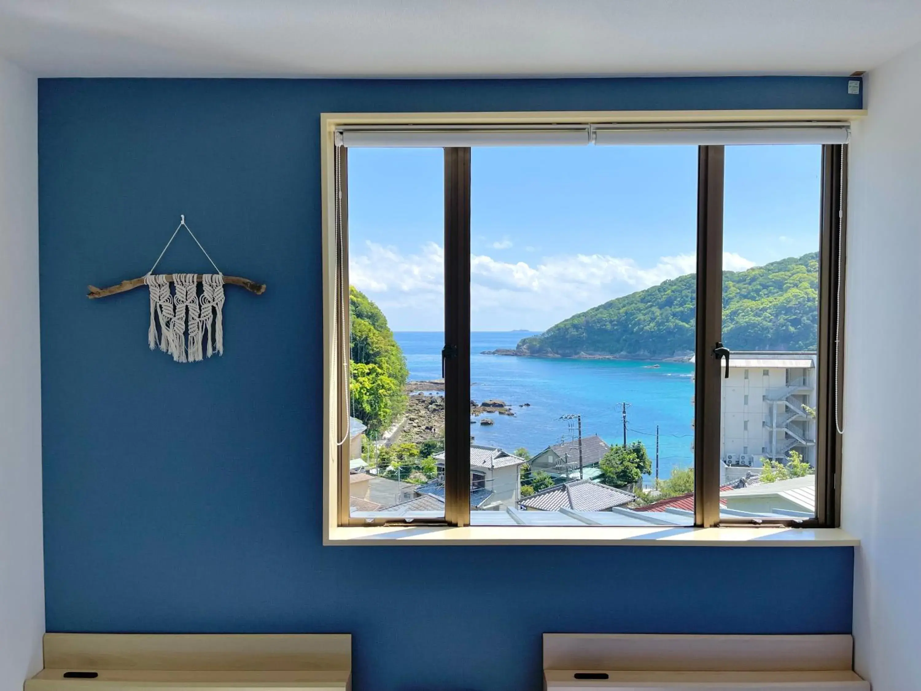 Guesthouse All you need - All rooms have an ocean view! Guesthouse All you need - All rooms have an ocean view!