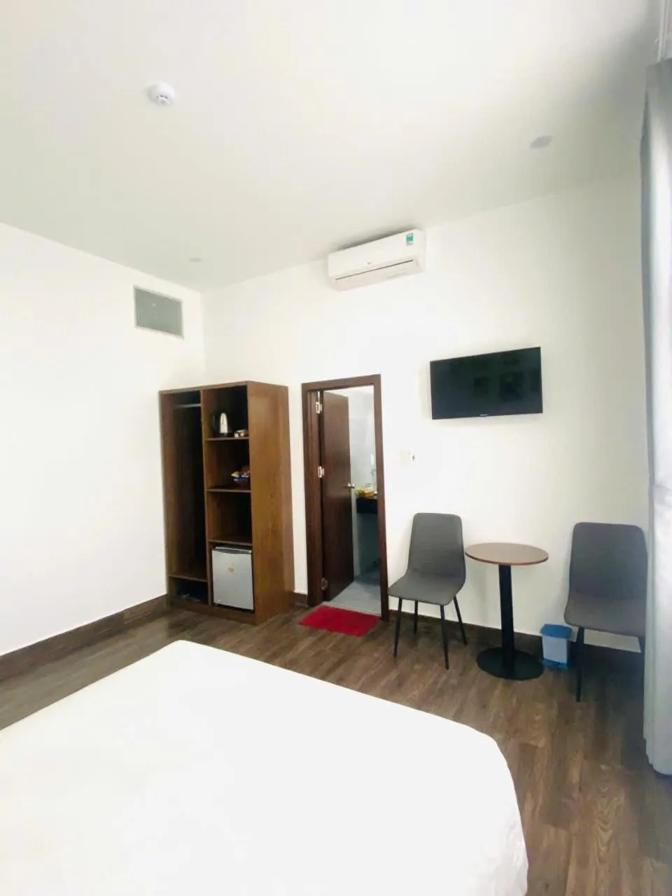 Bed in Hue Royal Hotel