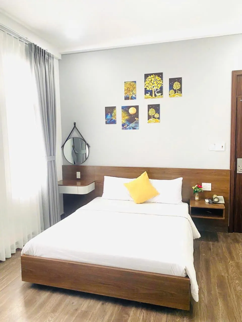 Bed in Hue Royal Hotel