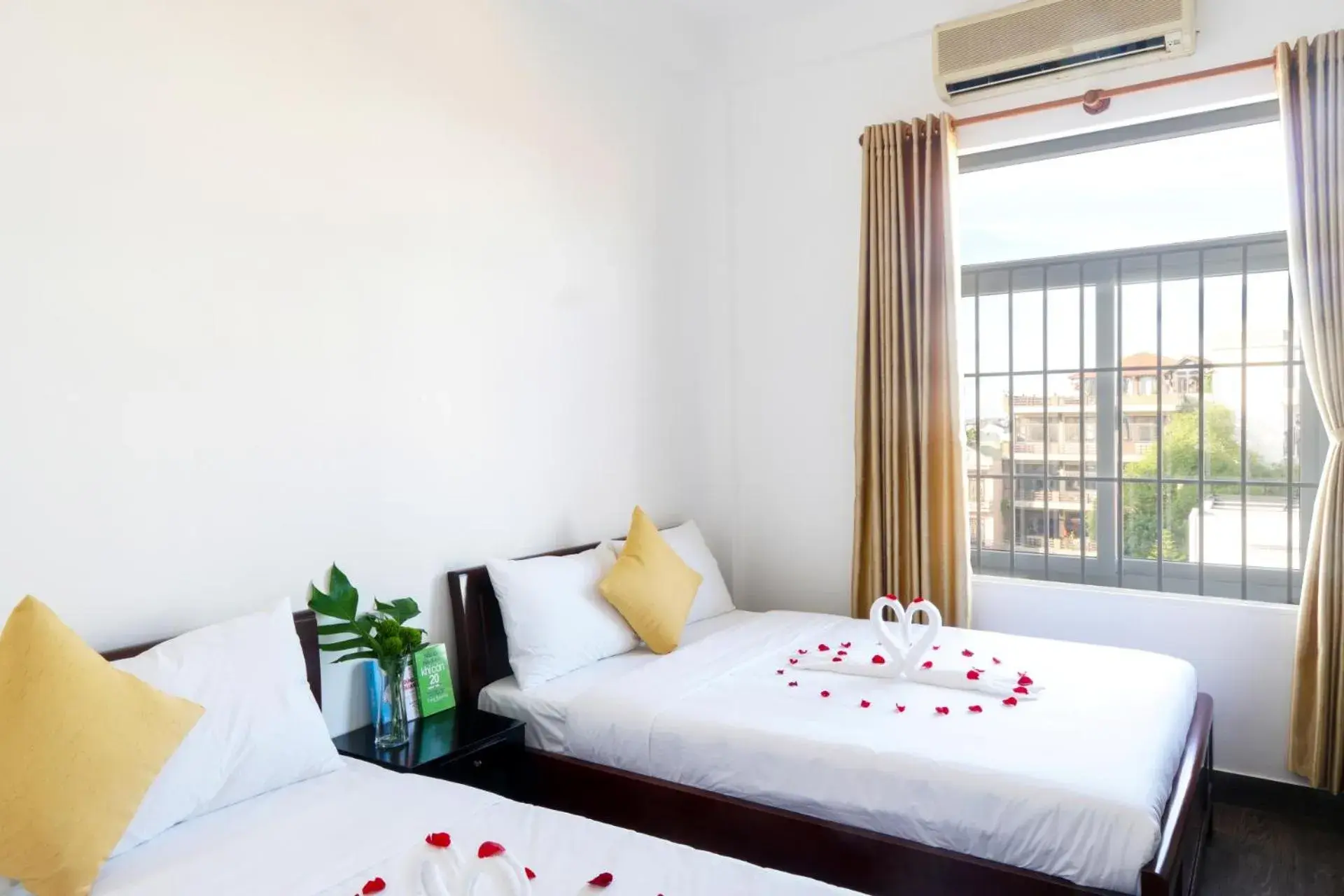 Bedroom, Bed in Hue Royal Hotel Bedroom, Bed in Hue Royal Hotel