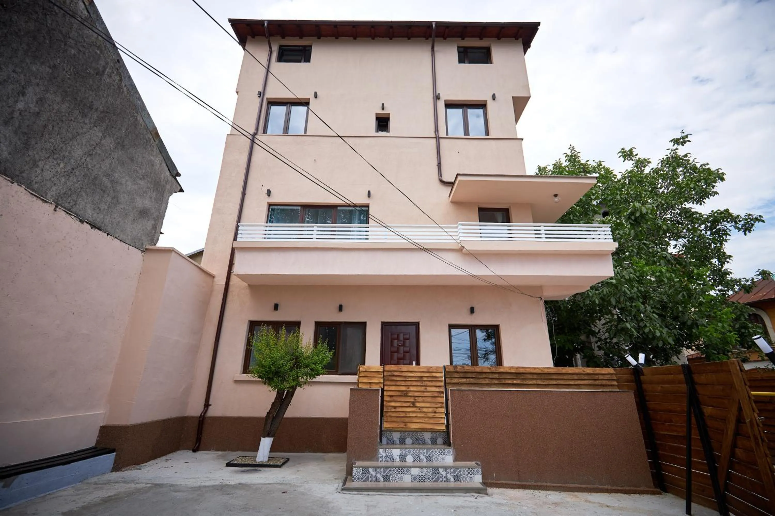 Facade/entrance in Stanford Aparthotel Gara de Nord