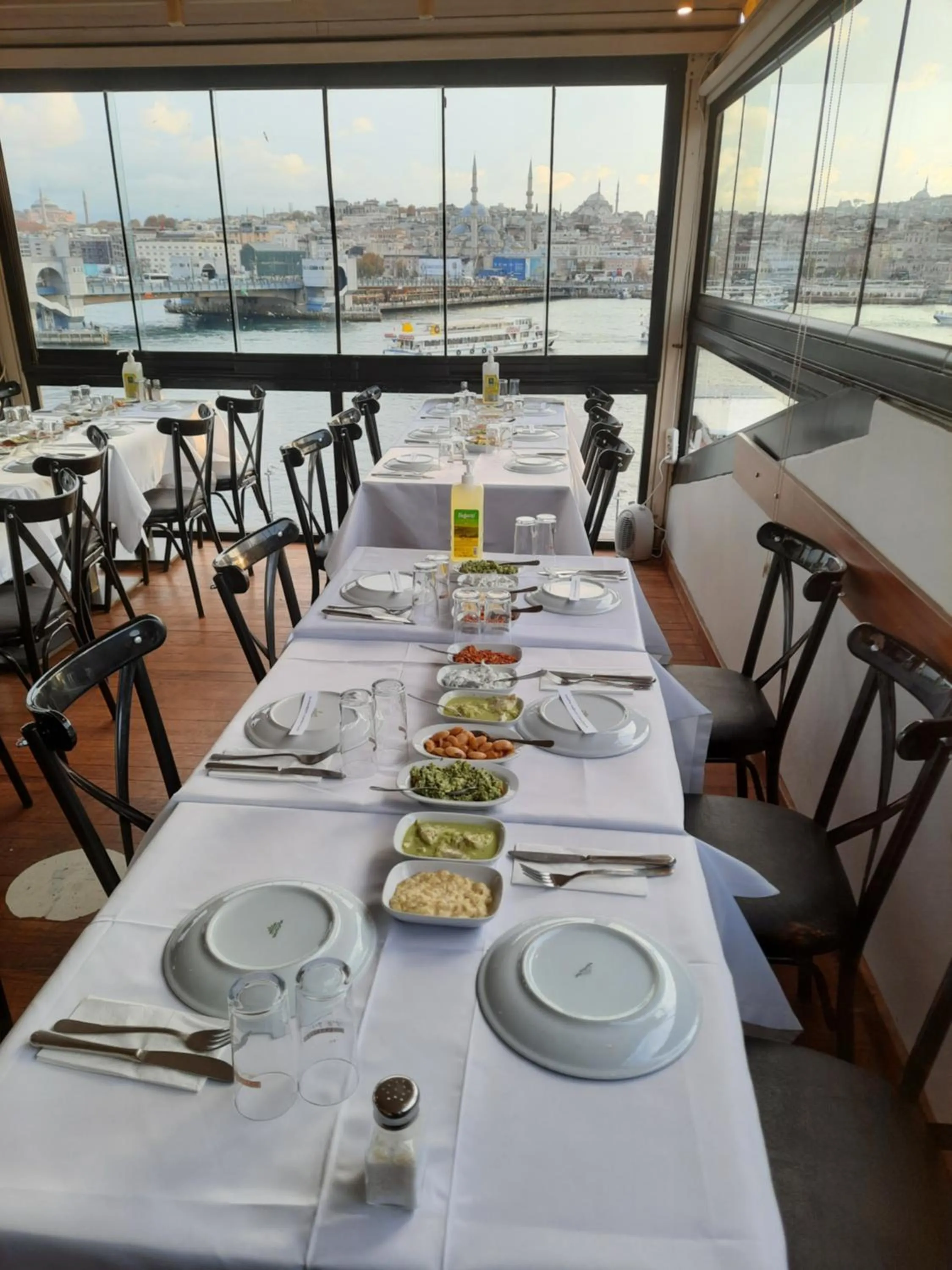 Restaurant/places to eat in Fanus Suites Karaköy
