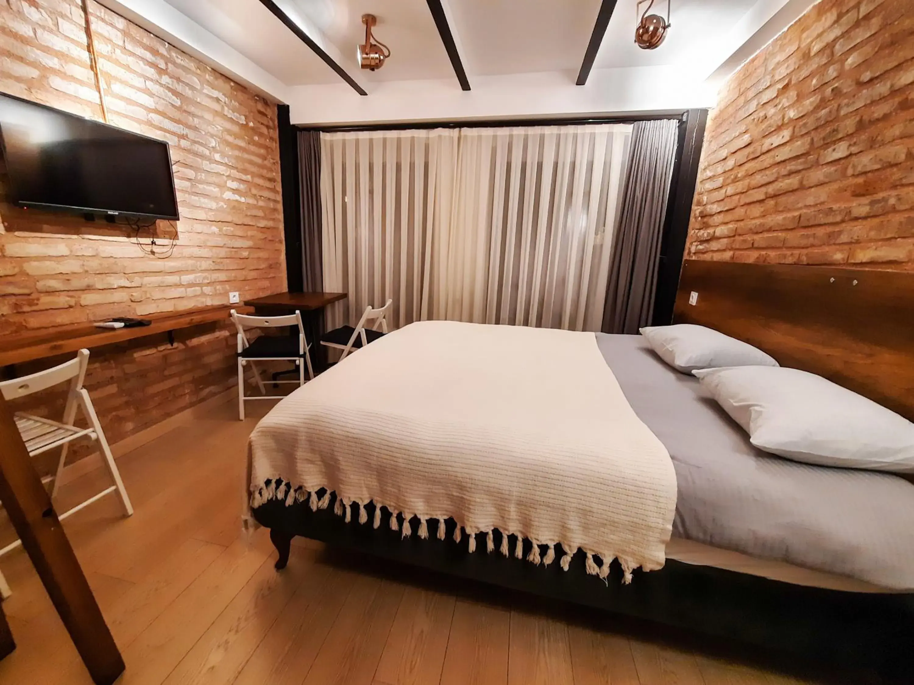 Deluxe Double Room in Fanus Suites Karaköy Deluxe Double Room in Fanus Suites Karaköy