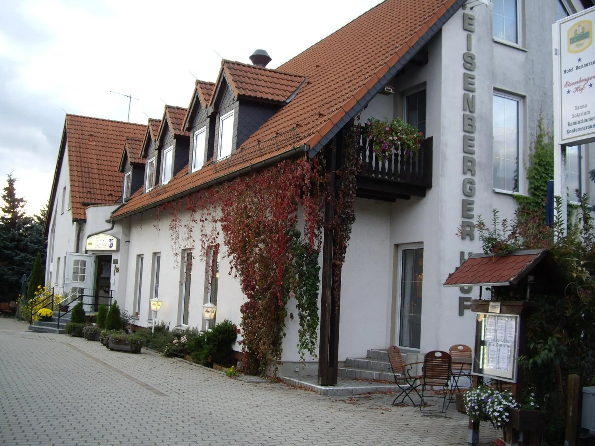 Property building in Eisenberger Hof