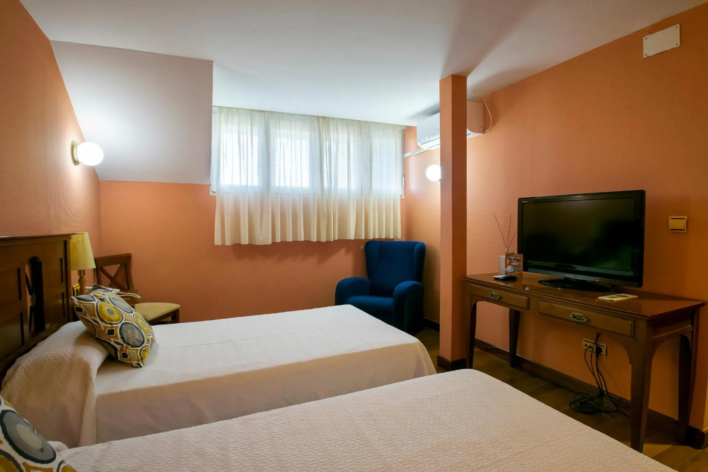 Photo of the whole room, Bed in Habitaciones Premium Finca la Casona