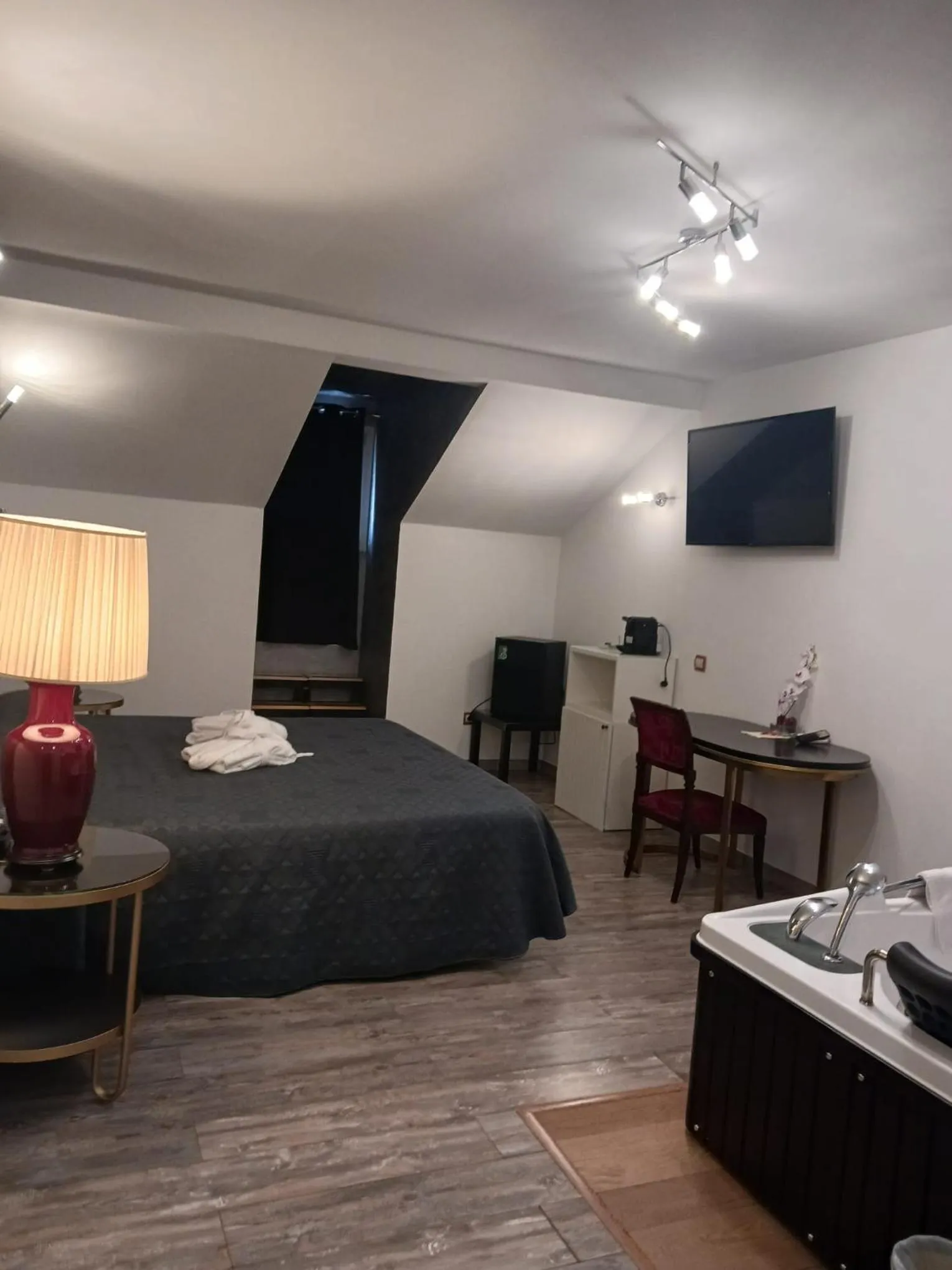 Photo of the whole room, Bed in Habitaciones Premium Finca la Casona