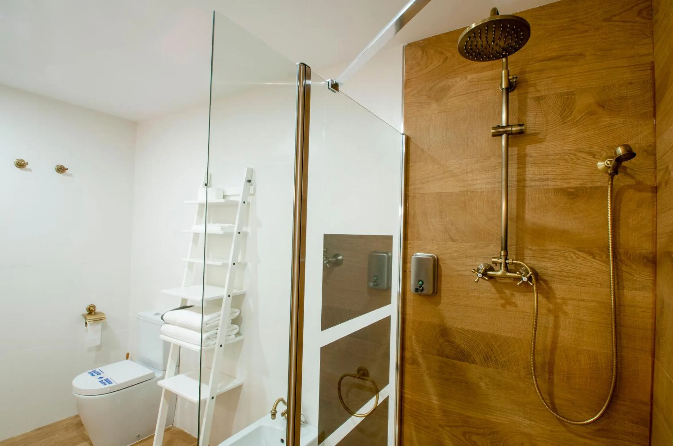 Photo of the whole room in Habitaciones Premium Finca la Casona