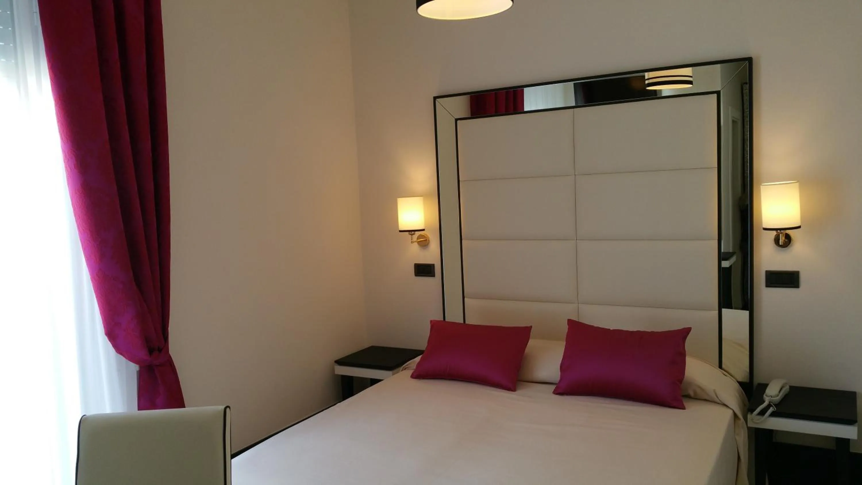 Photo of the whole room, Bed in Hotel La Pace - Bianchi Hotels