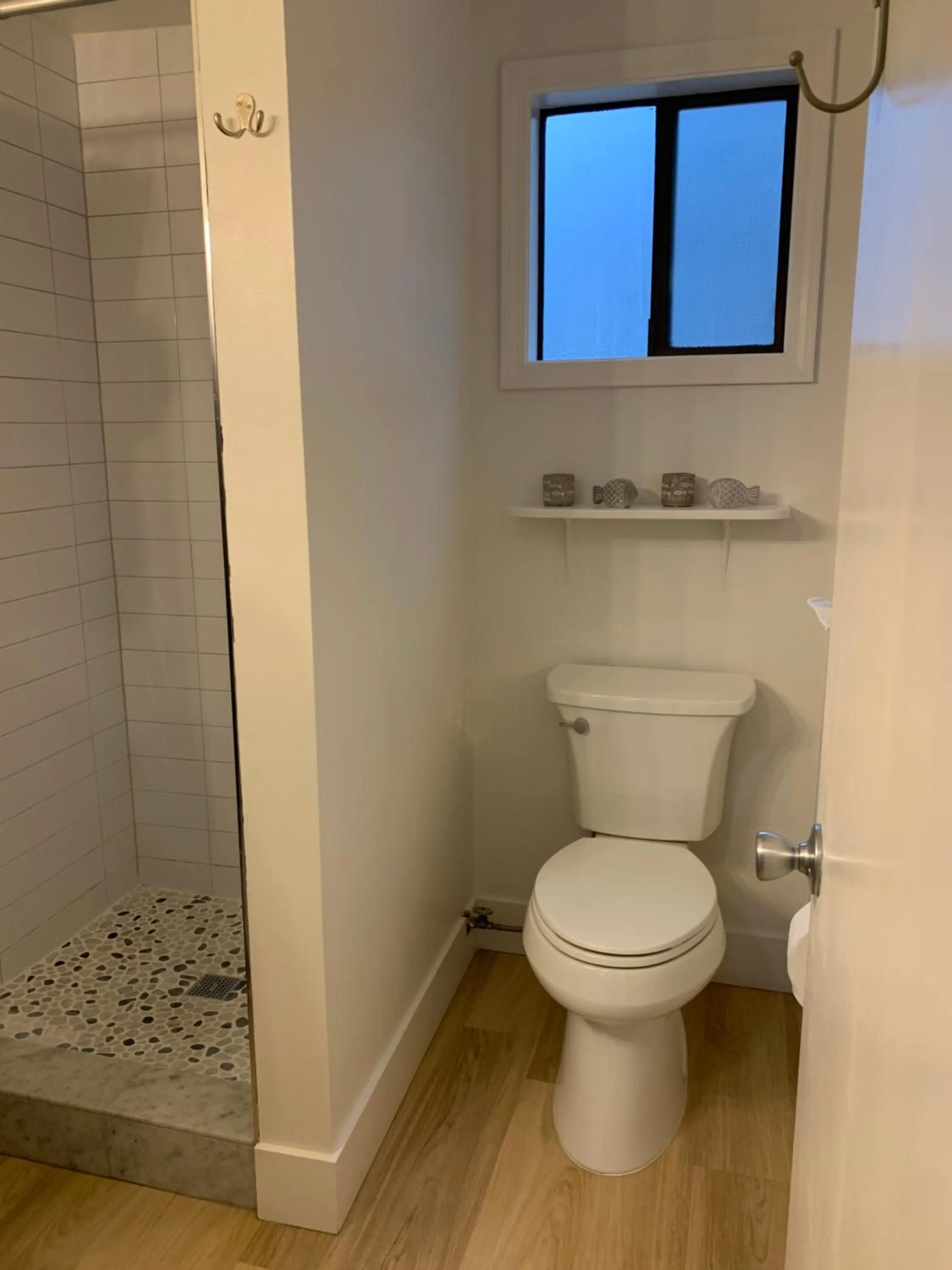 Shower in San Dune Inn