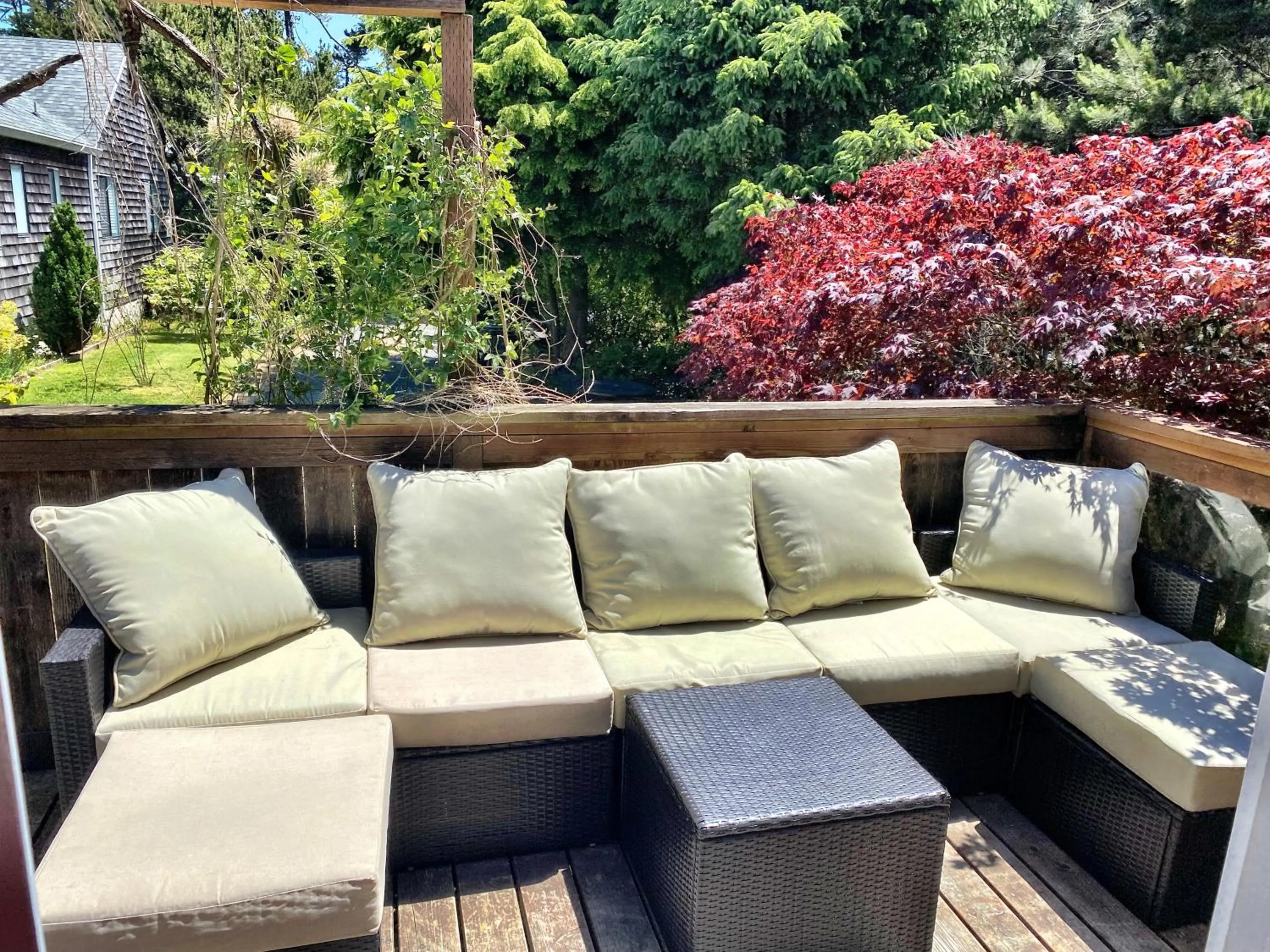 Patio in San Dune Inn