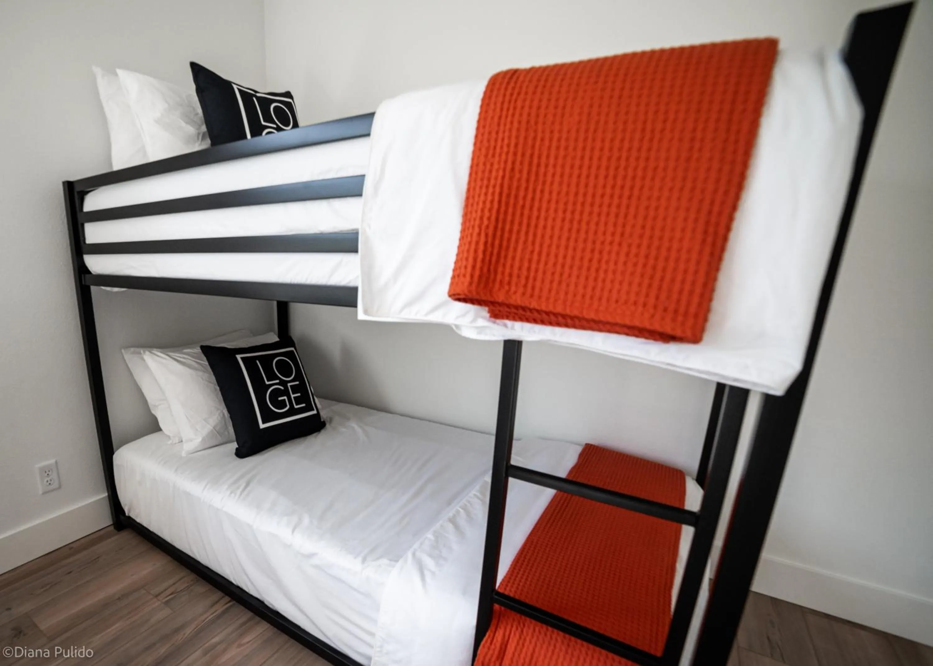 bunk bed, Bed in LOGE Leavenworth