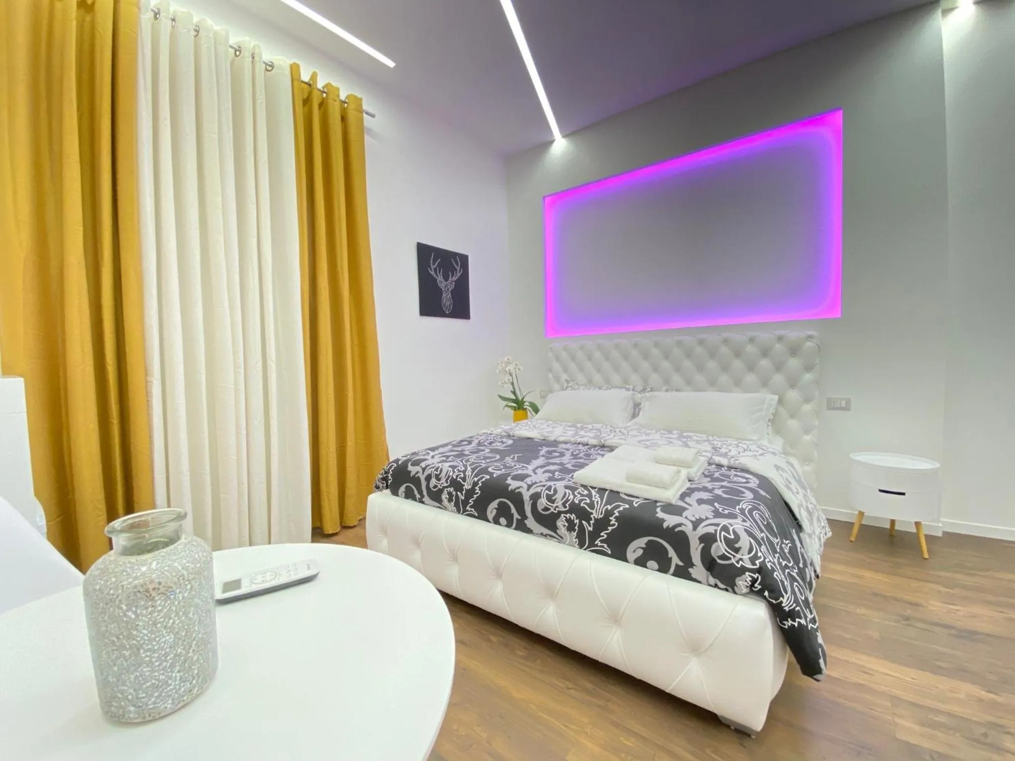 Bedroom, Bed in Vatican G&G Suites