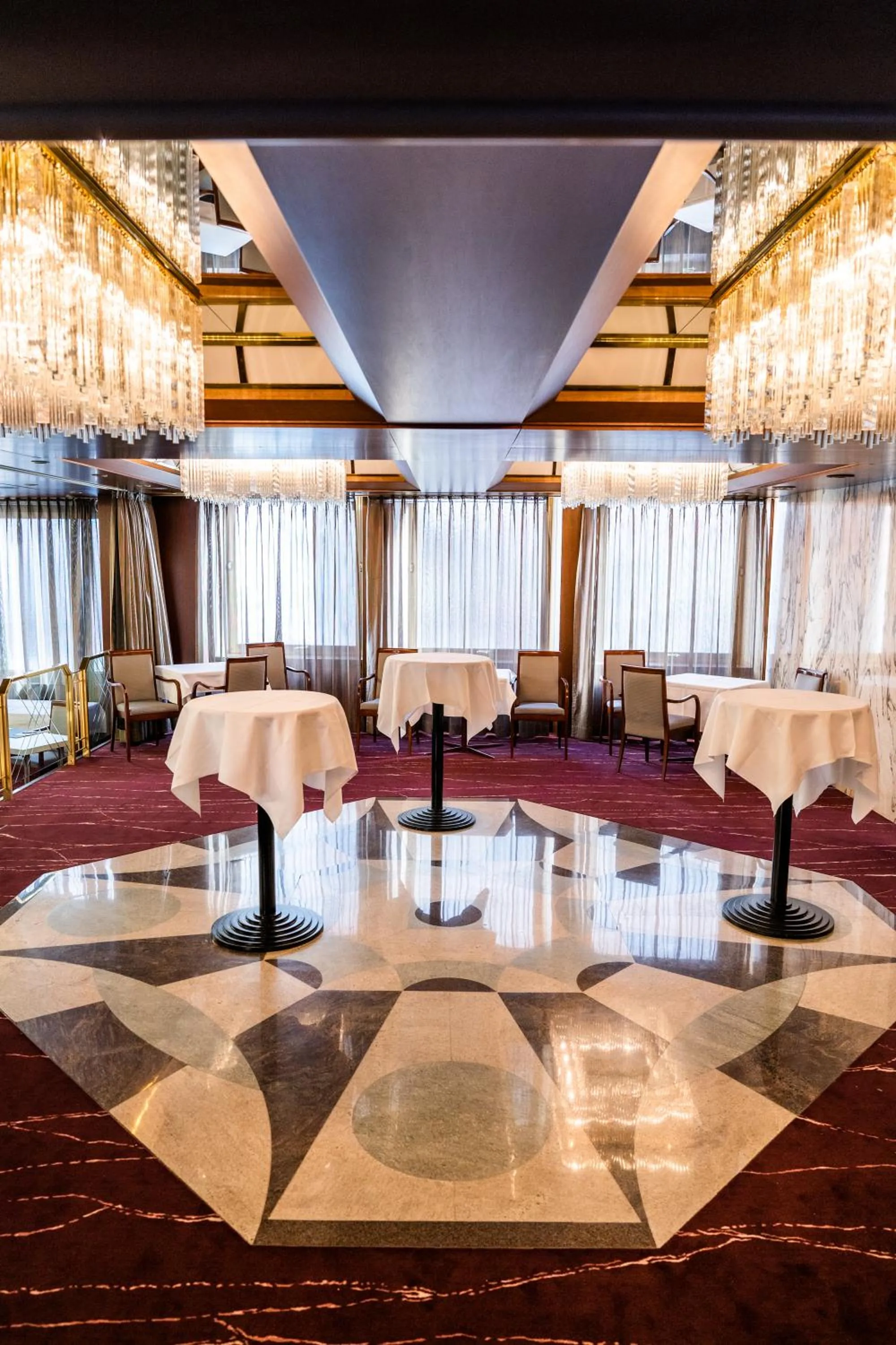 Meeting/conference room in Hotel Royal