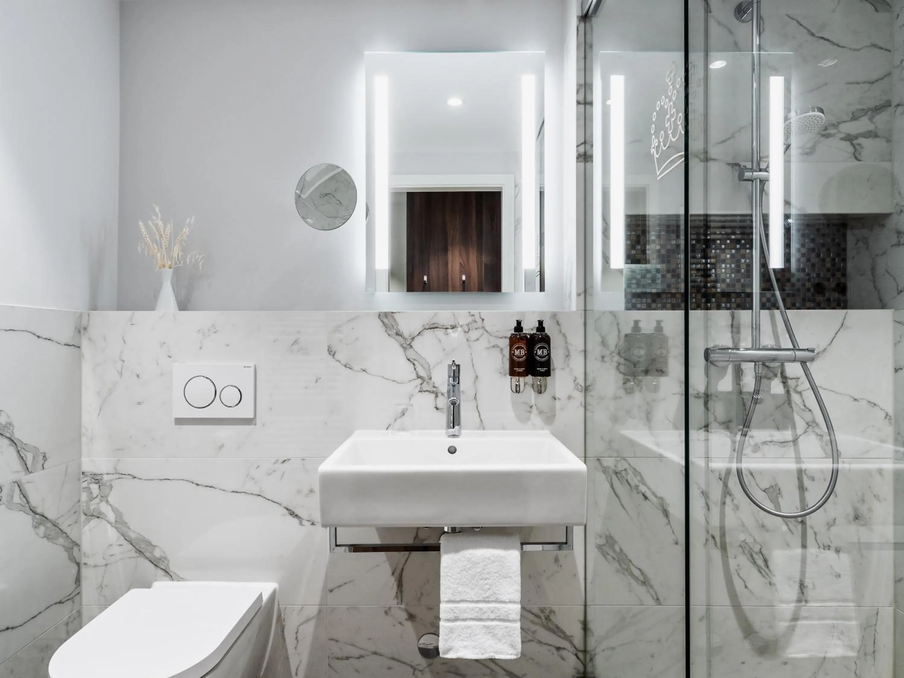 Bathroom in Hotel Royal