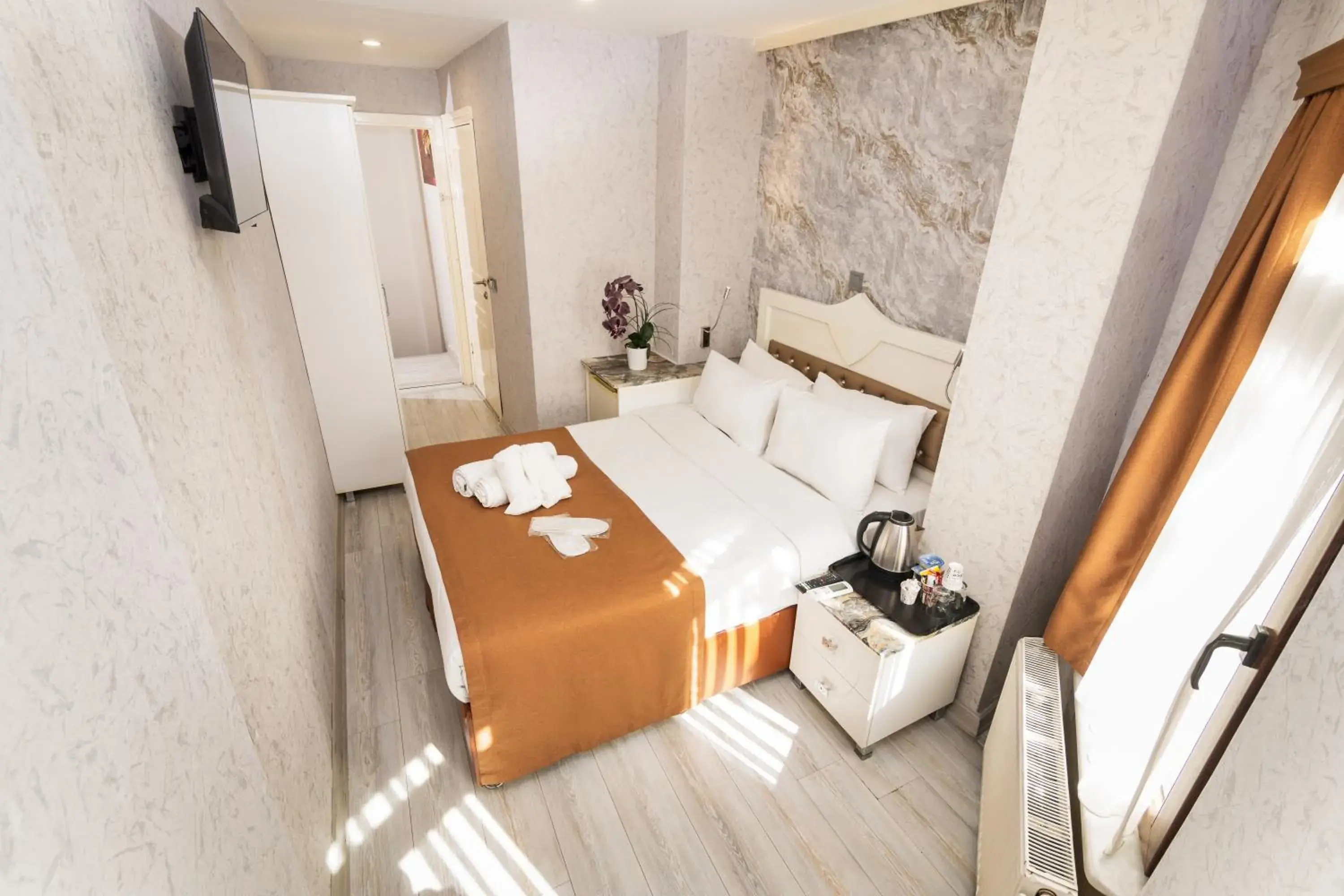 Double Room in Kupa HOTEL Double Room in Kupa HOTEL