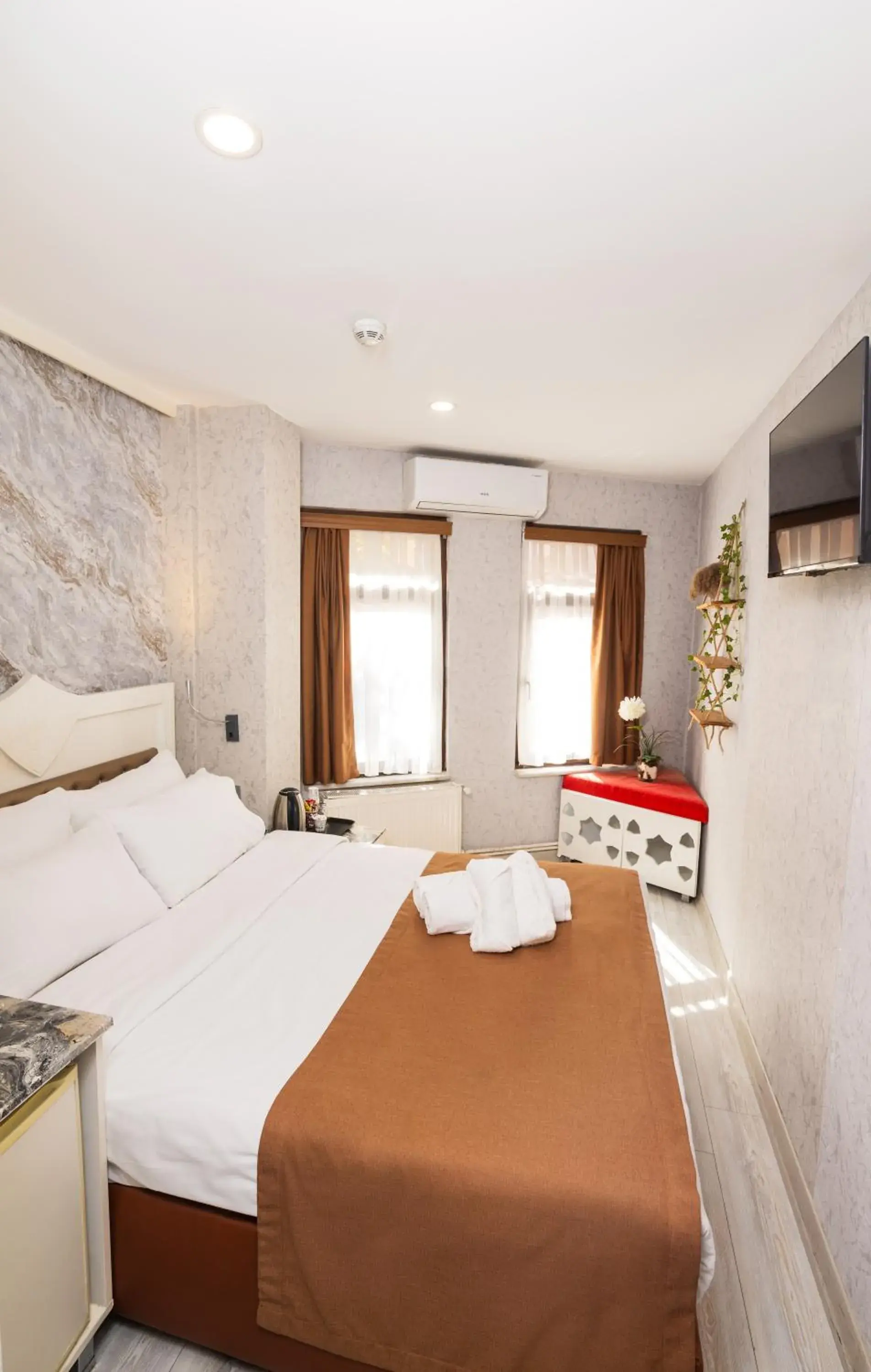 Double Room in Kupa HOTEL Double Room in Kupa HOTEL