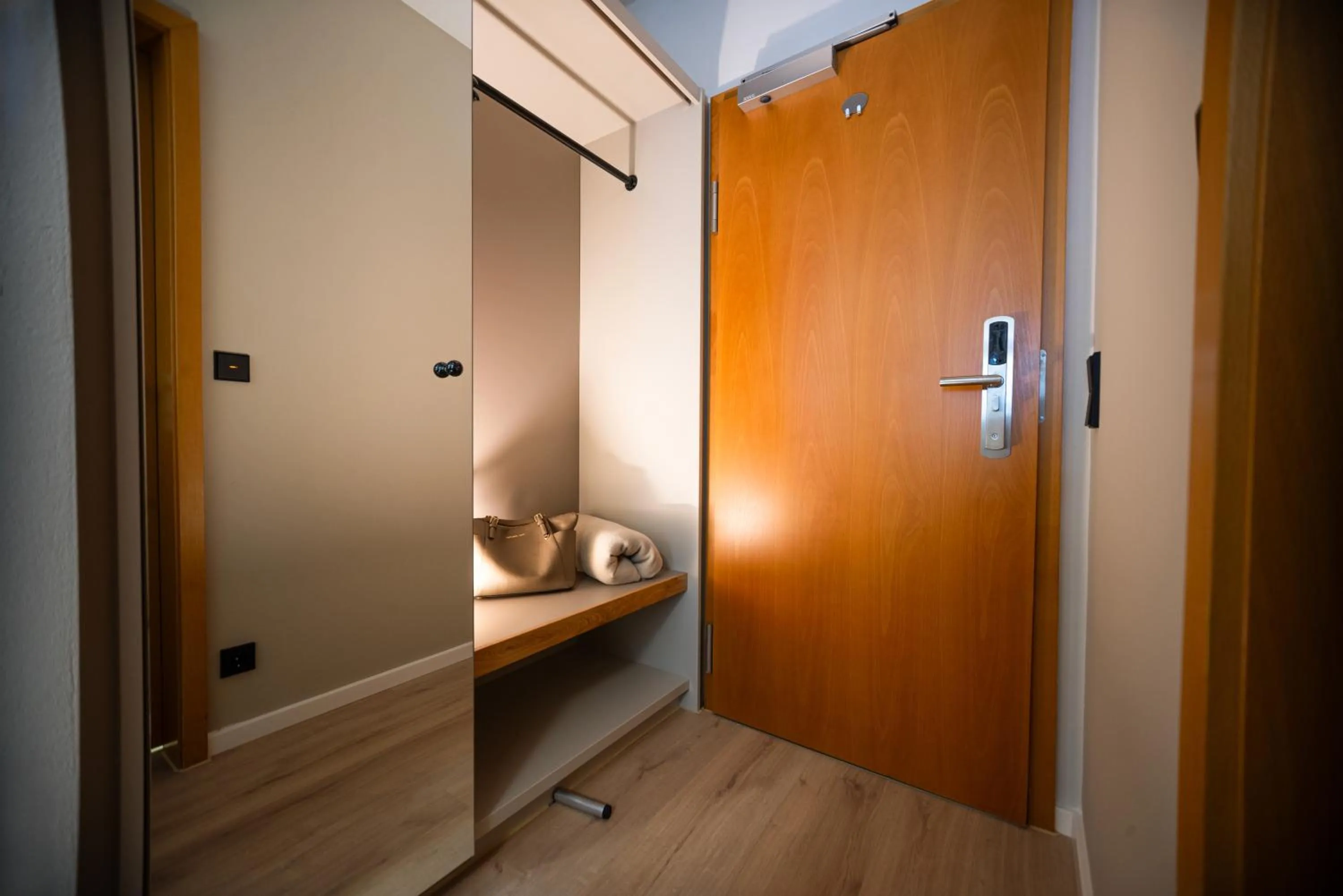 Photo of the whole room, Bed in Villa Waldperlach by Blattl