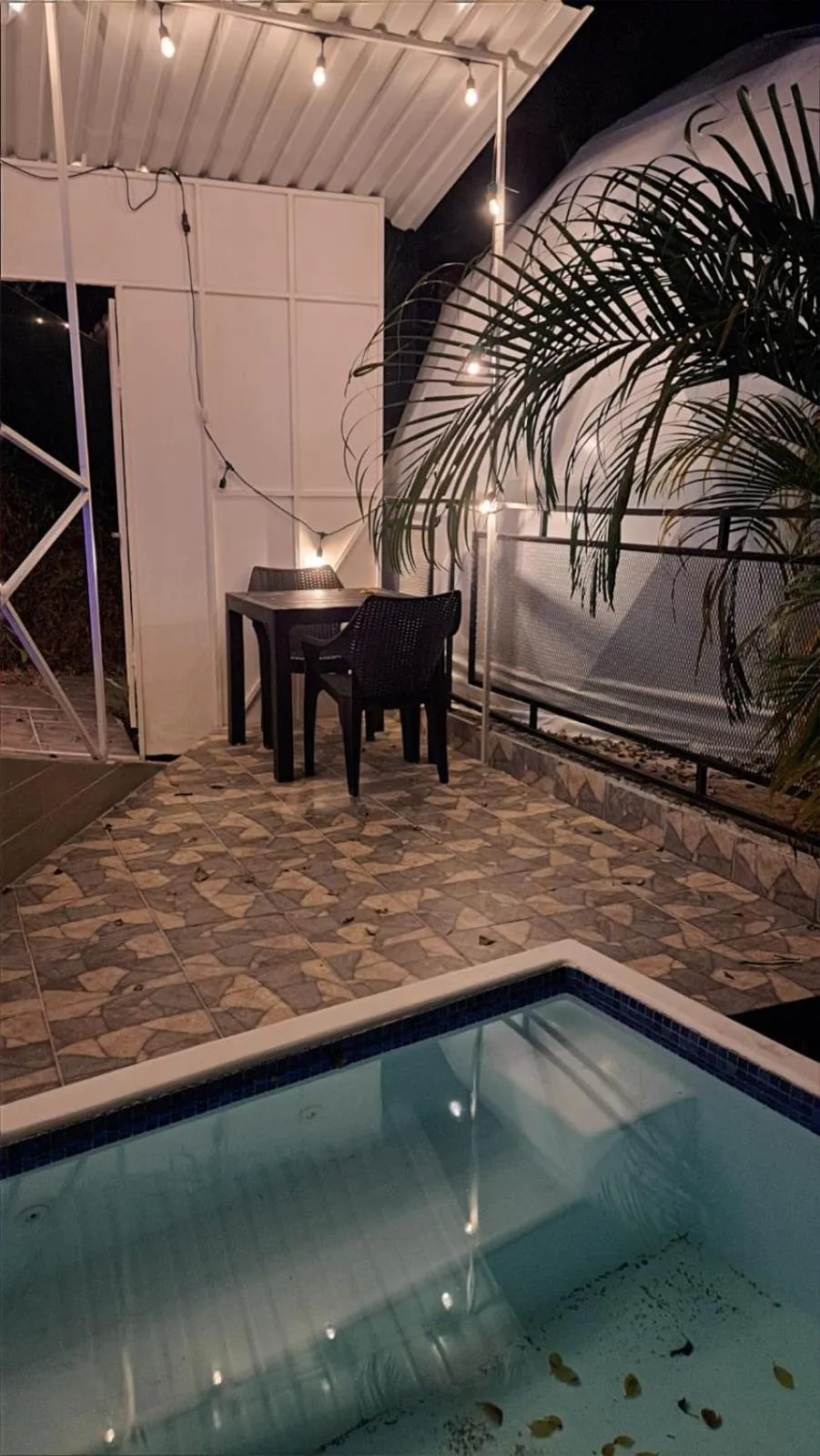 HOTEL, VILLAS y GLAMPINGS MYA -PUERTO VIEJO, Limon, CR