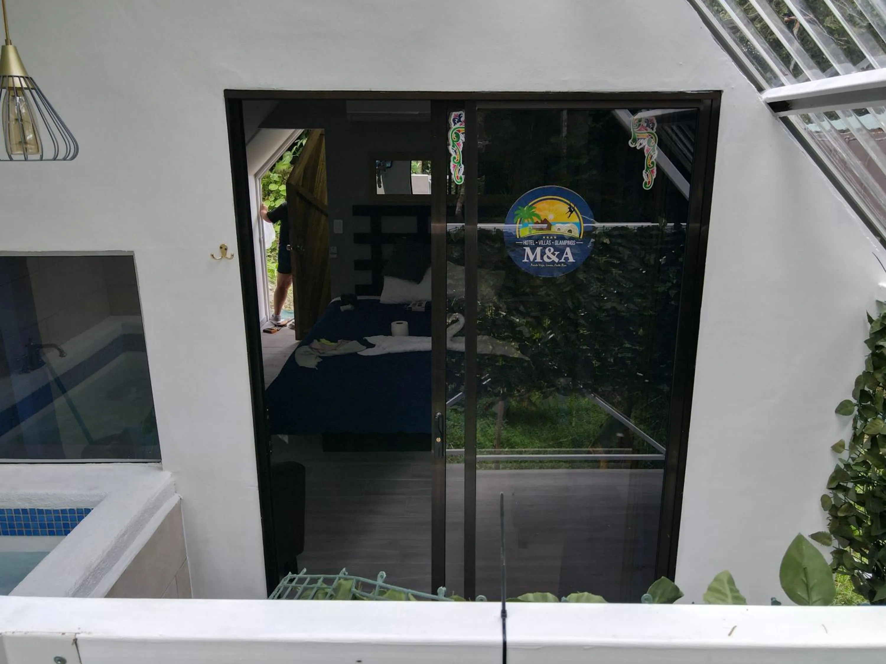 HOTEL, VILLAS y GLAMPINGS MYA -PUERTO VIEJO, Limon, CR