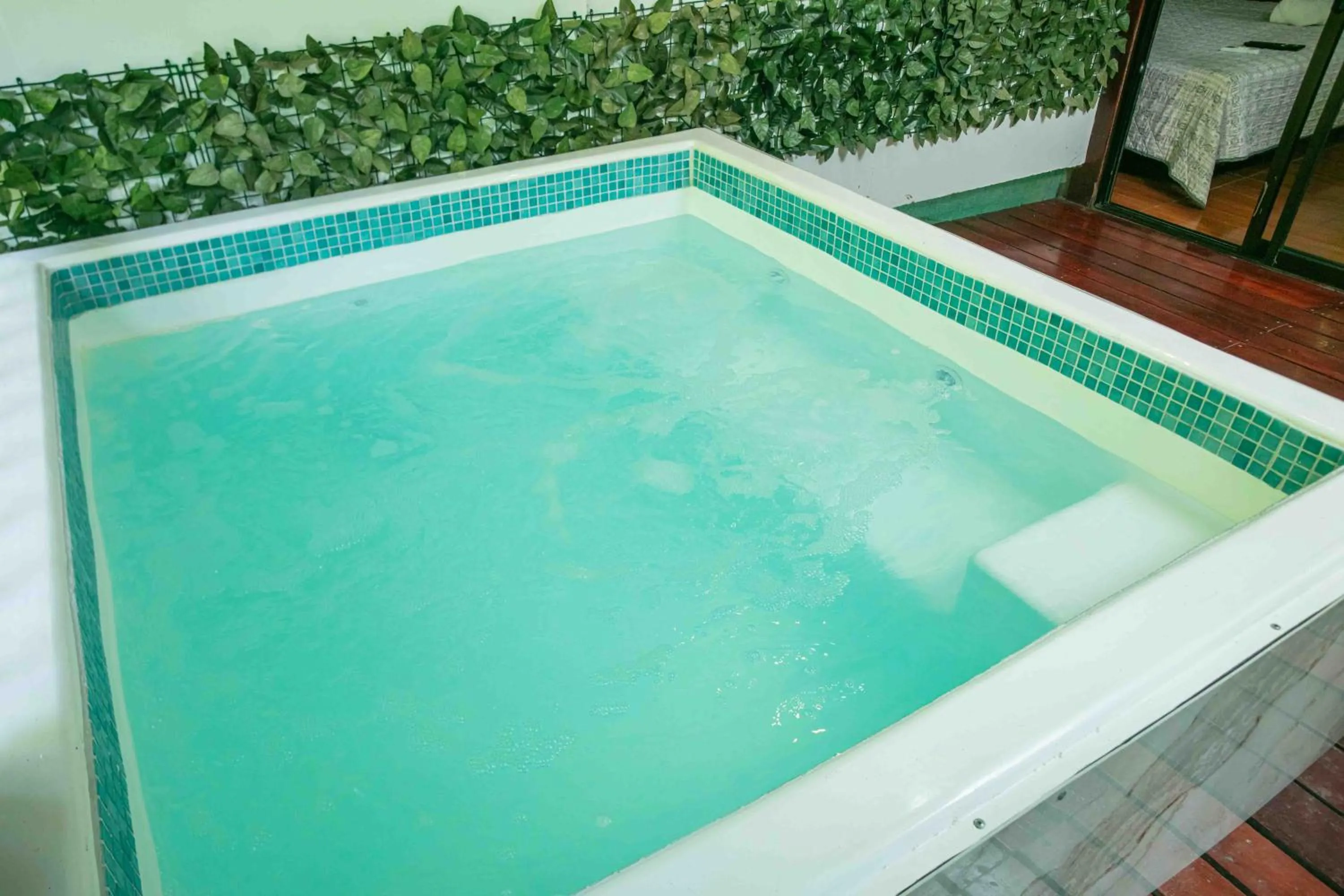 HOTEL, VILLAS y GLAMPINGS MYA -PUERTO VIEJO, Limon, CR