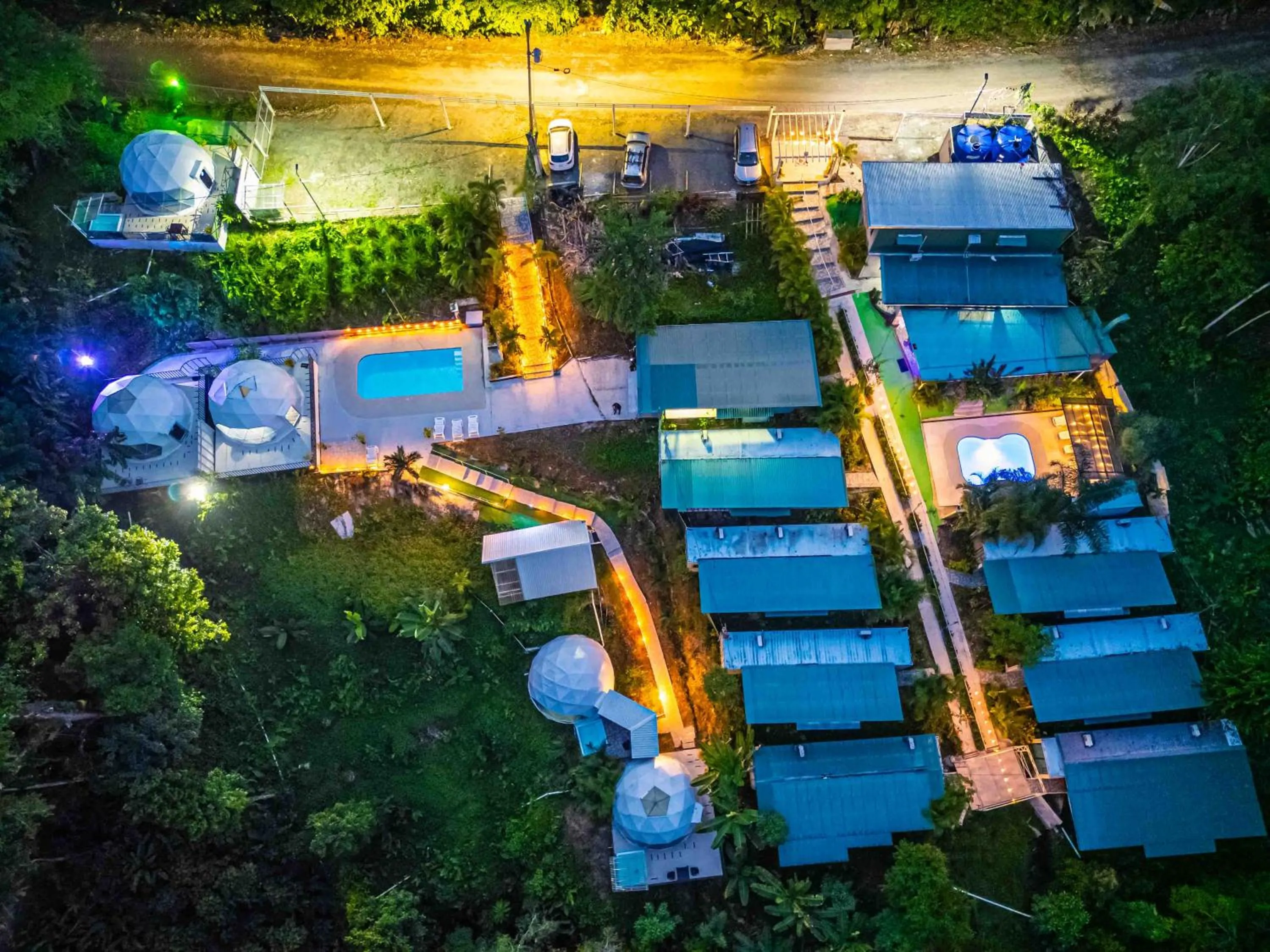 HOTEL, VILLAS y GLAMPINGS MYA -PUERTO VIEJO, Limon, CR