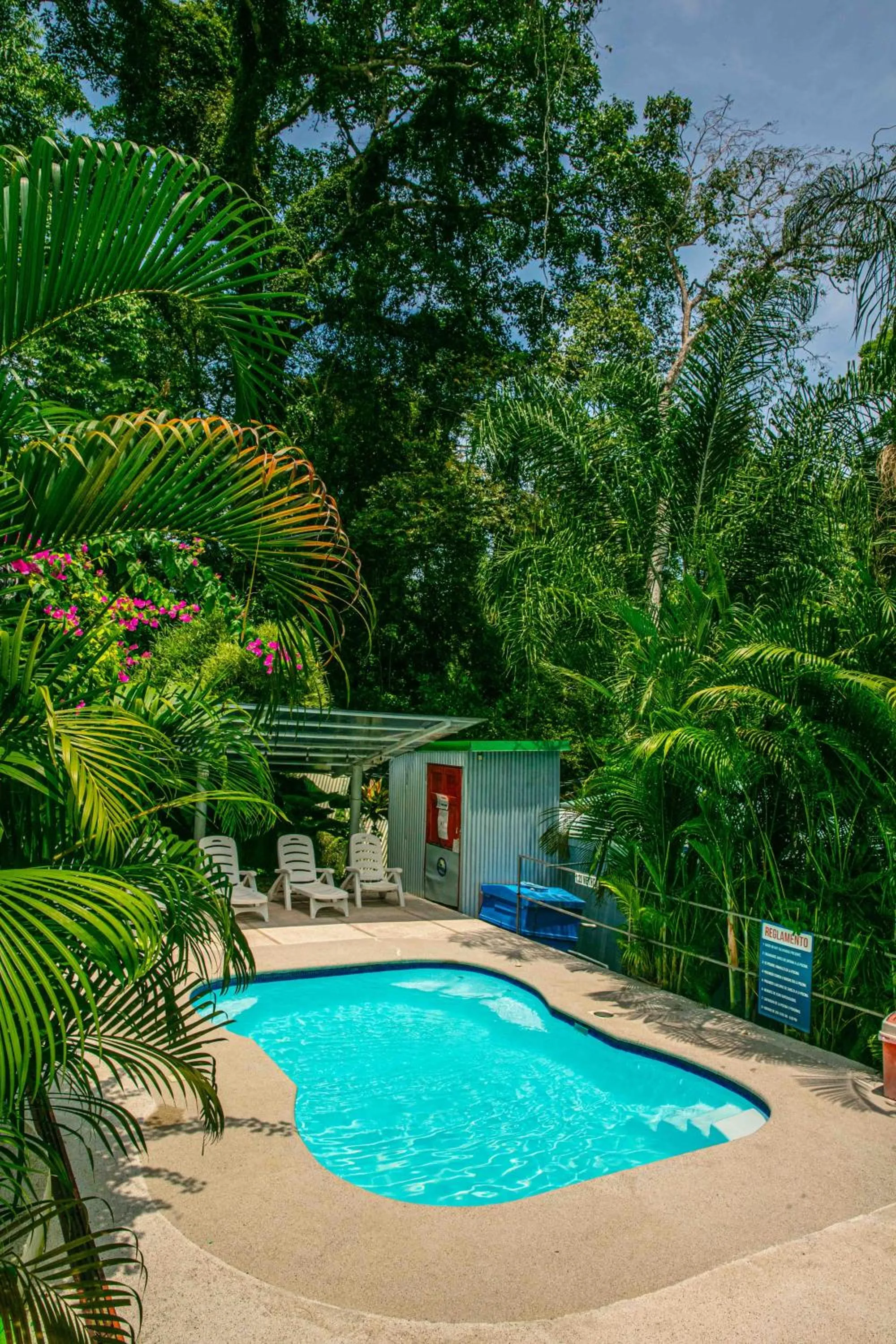 HOTEL, VILLAS y GLAMPINGS MYA -PUERTO VIEJO, Limon, CR