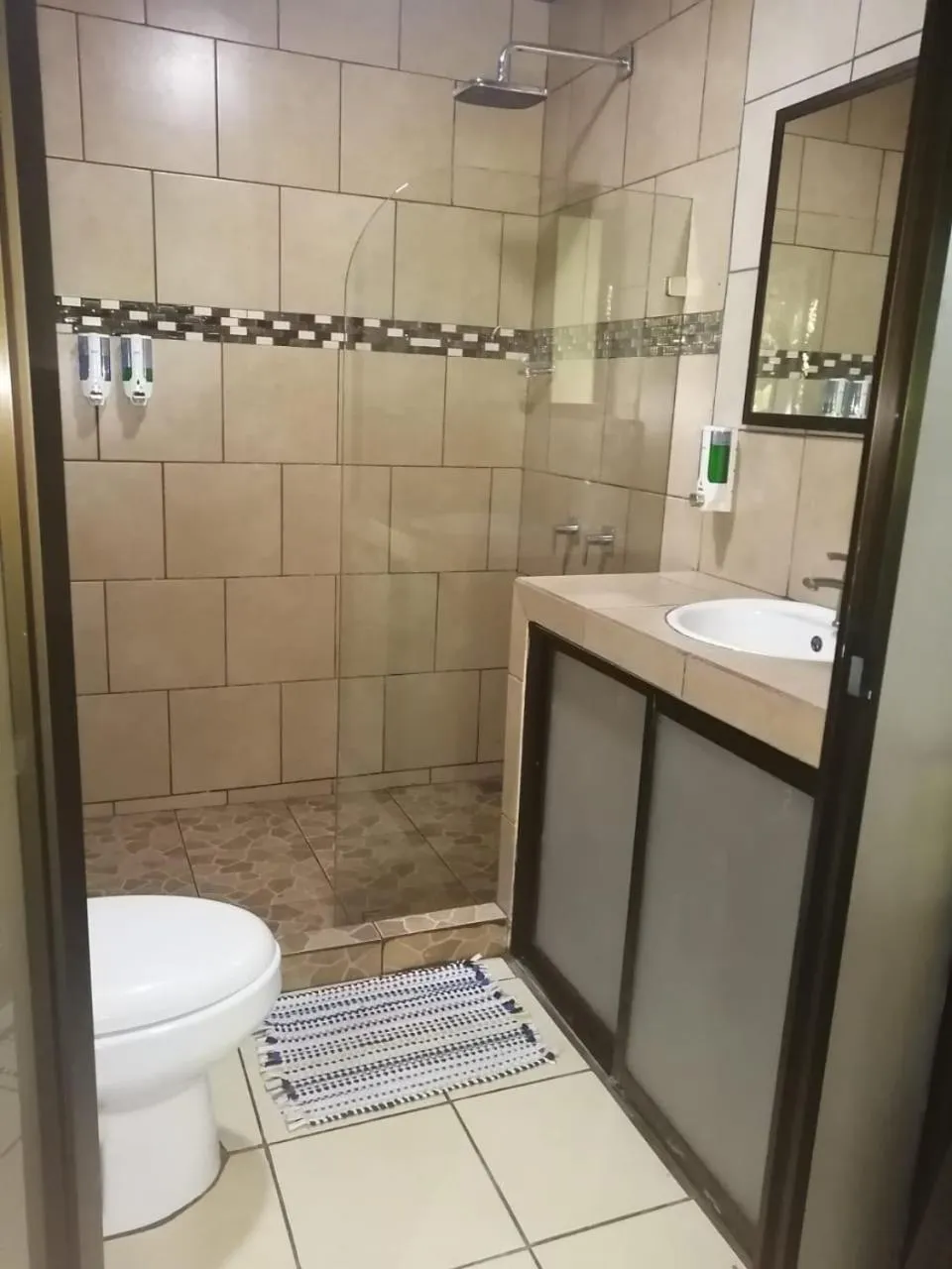 HOTEL, VILLAS y GLAMPINGS MYA -PUERTO VIEJO, Limon, CR