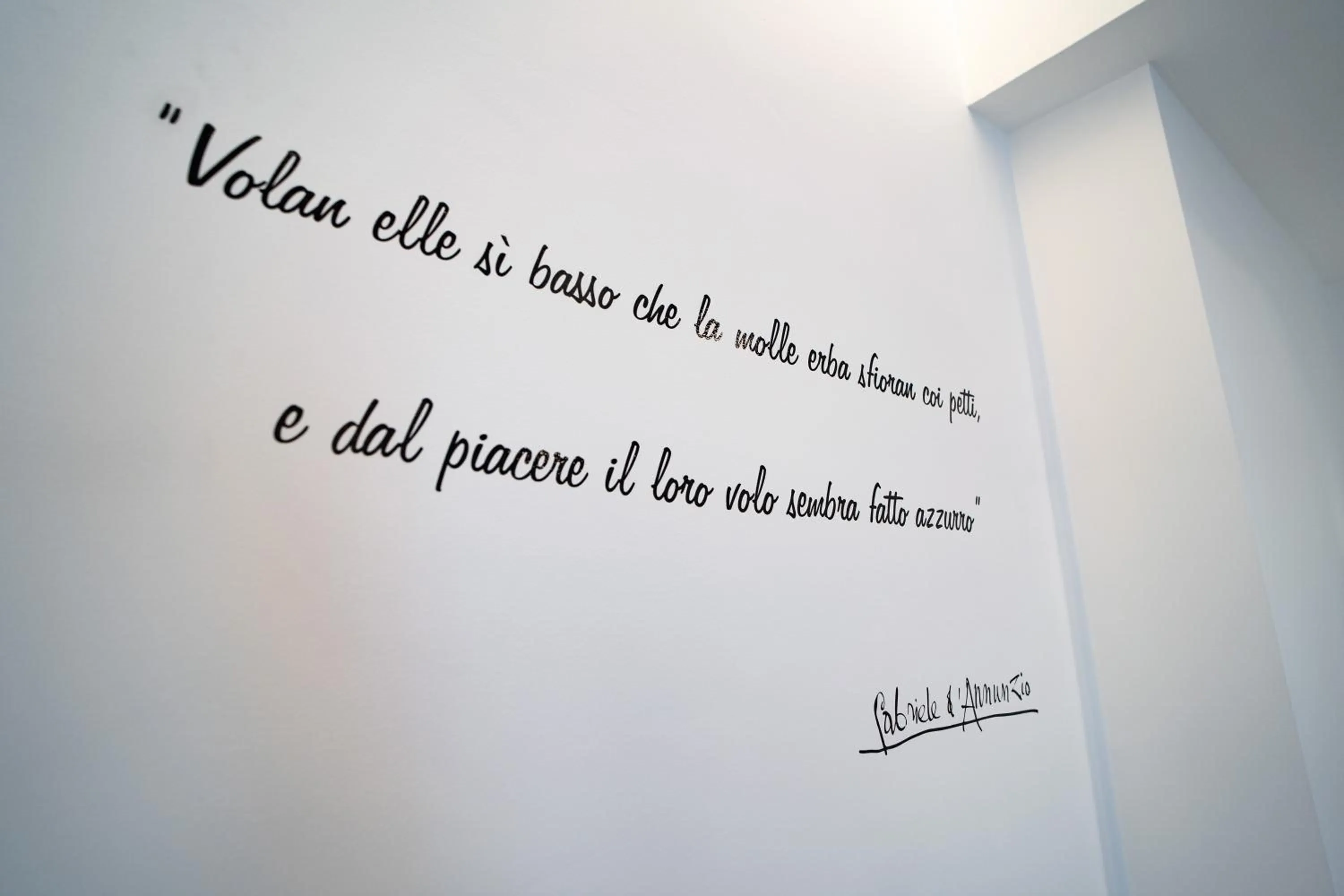 Bedroom in L' Angolo dei poeti - Bed and Breakfast