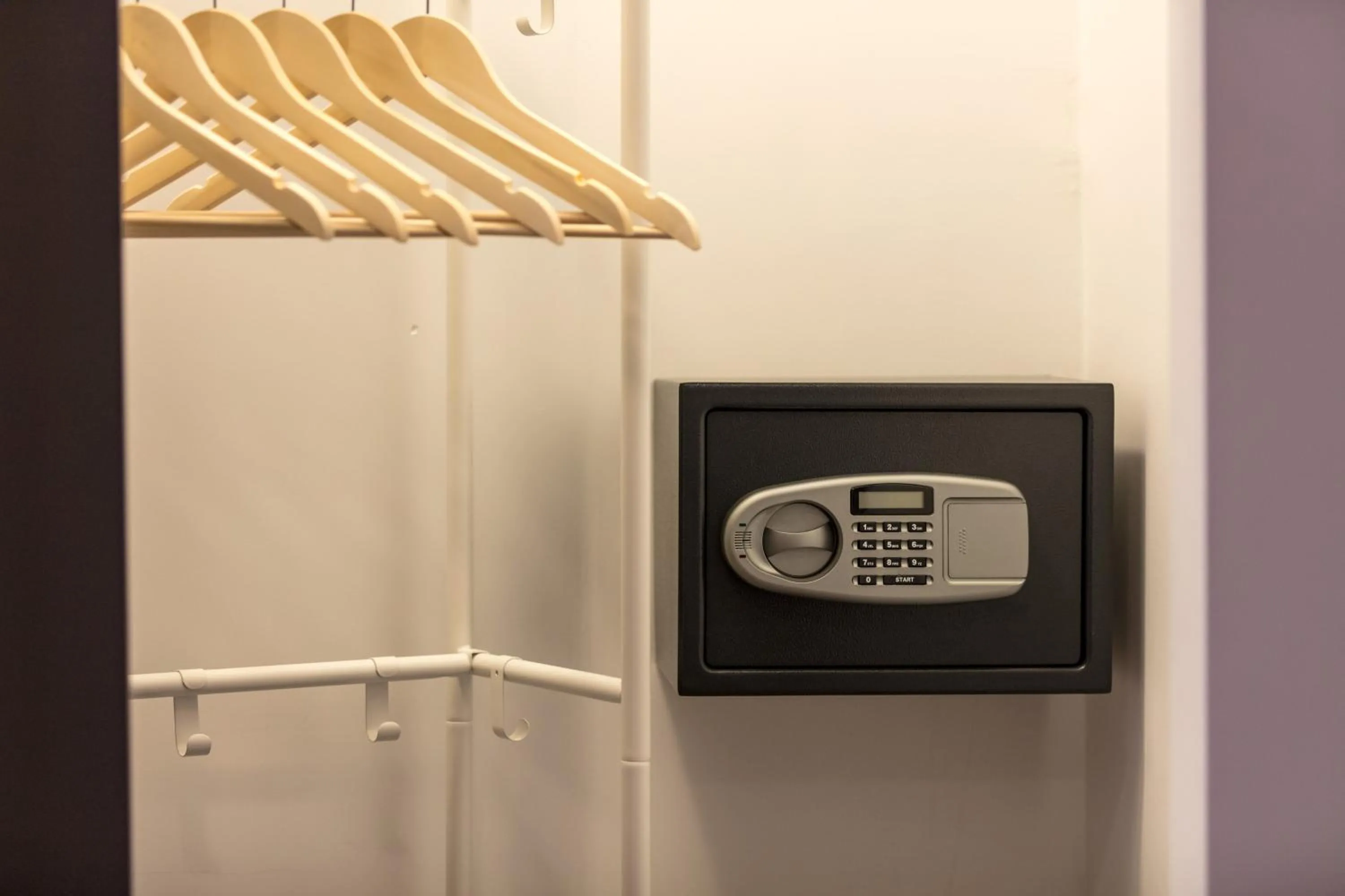 safe in Aborda Rooms