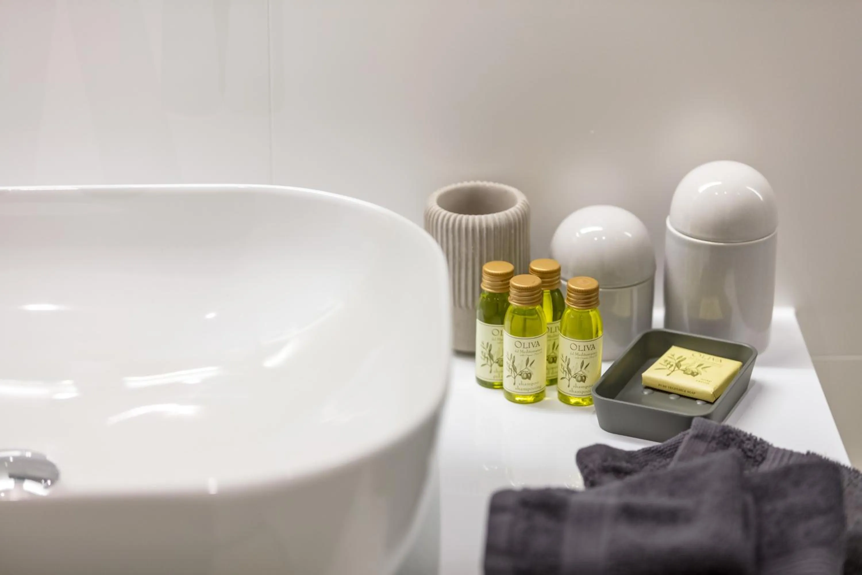 Bathroom in Aborda Rooms