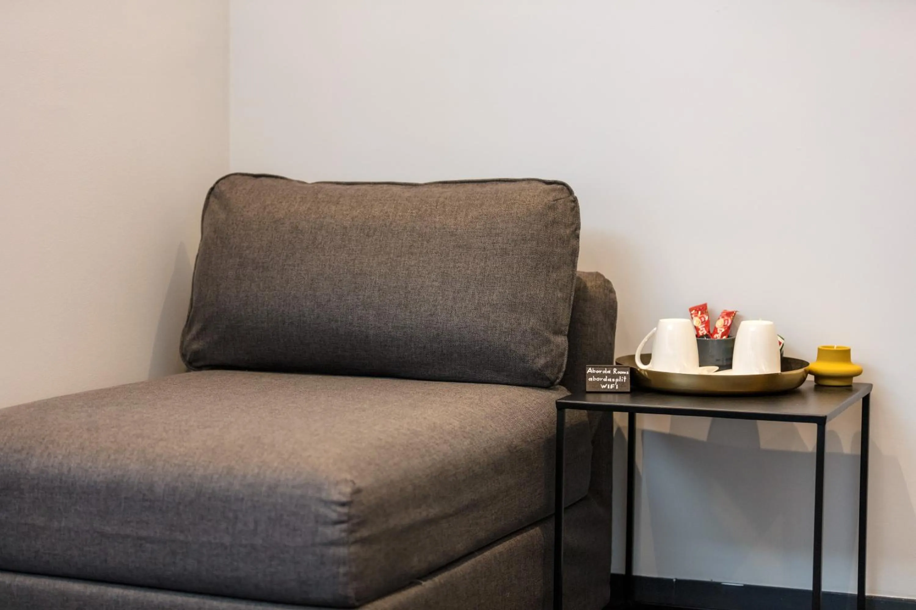 Seating area in Aborda Rooms