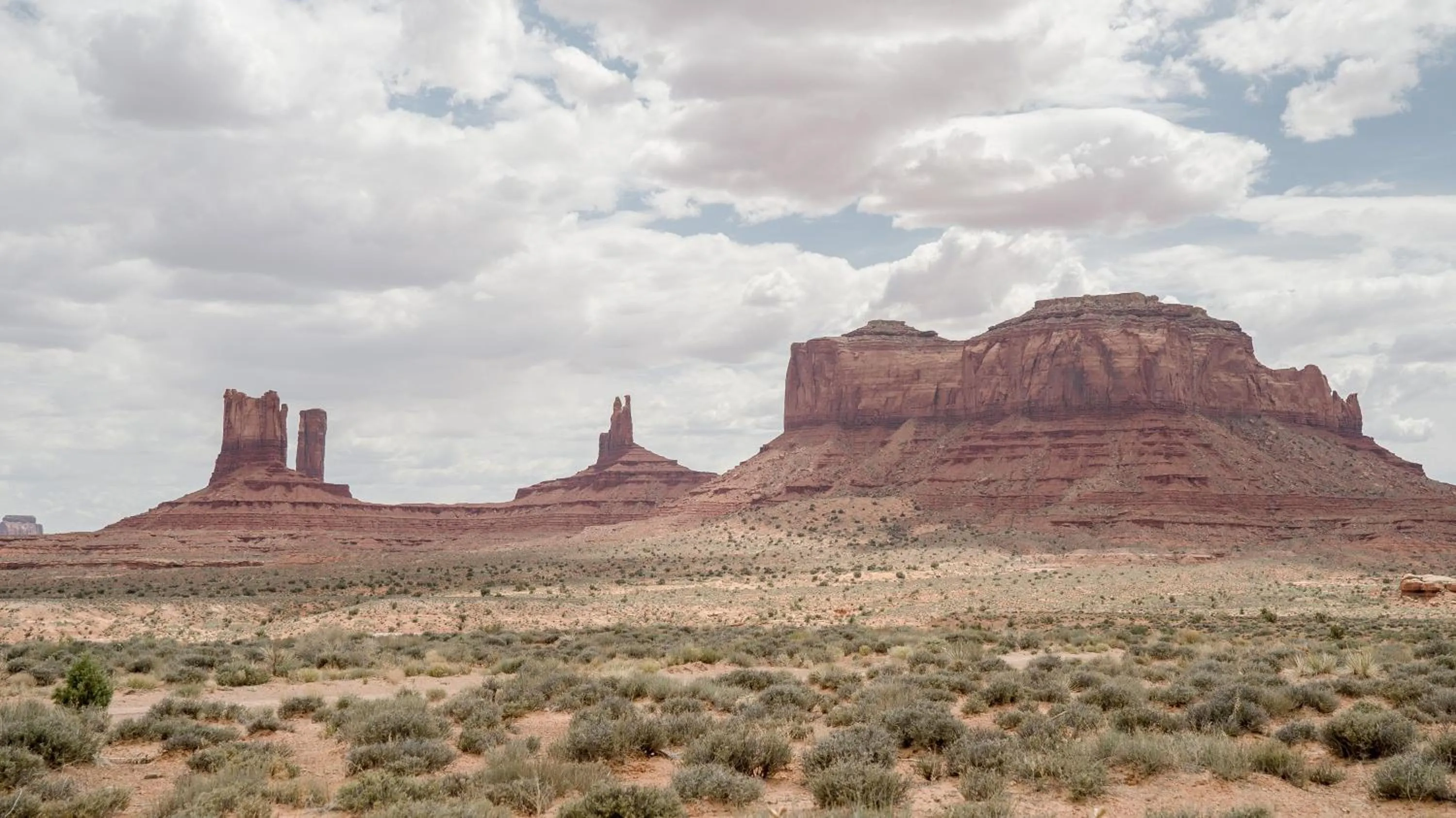 Natural landscape in Under Canvas Lake Powell-Grand Staircase