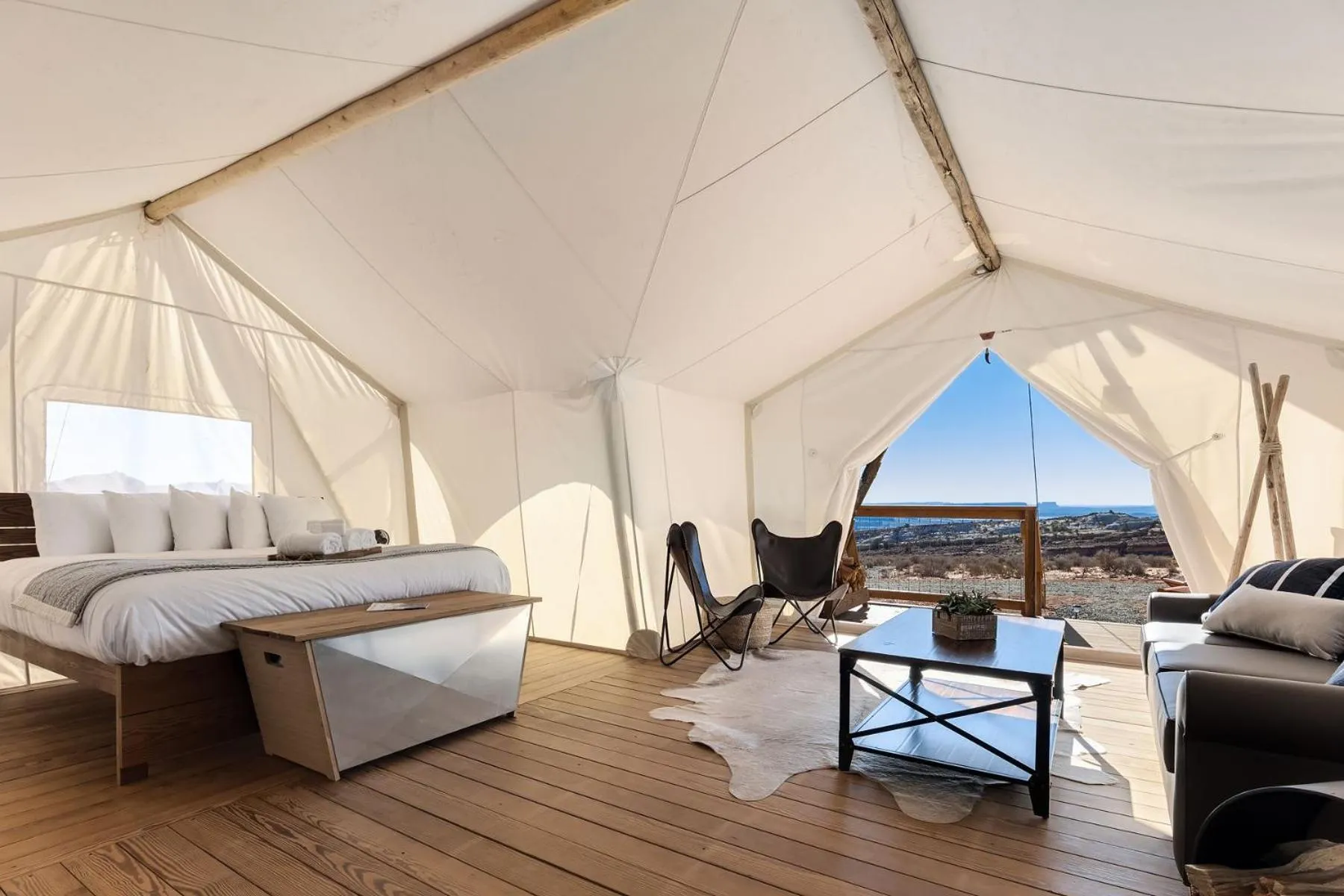 Suite Tent in Under Canvas Lake Powell-Grand Staircase