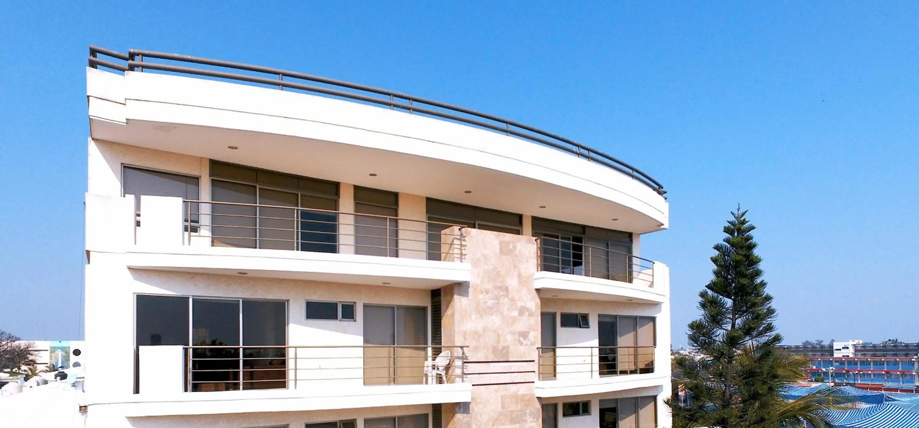 Facade/entrance in Topacio7 Residencial