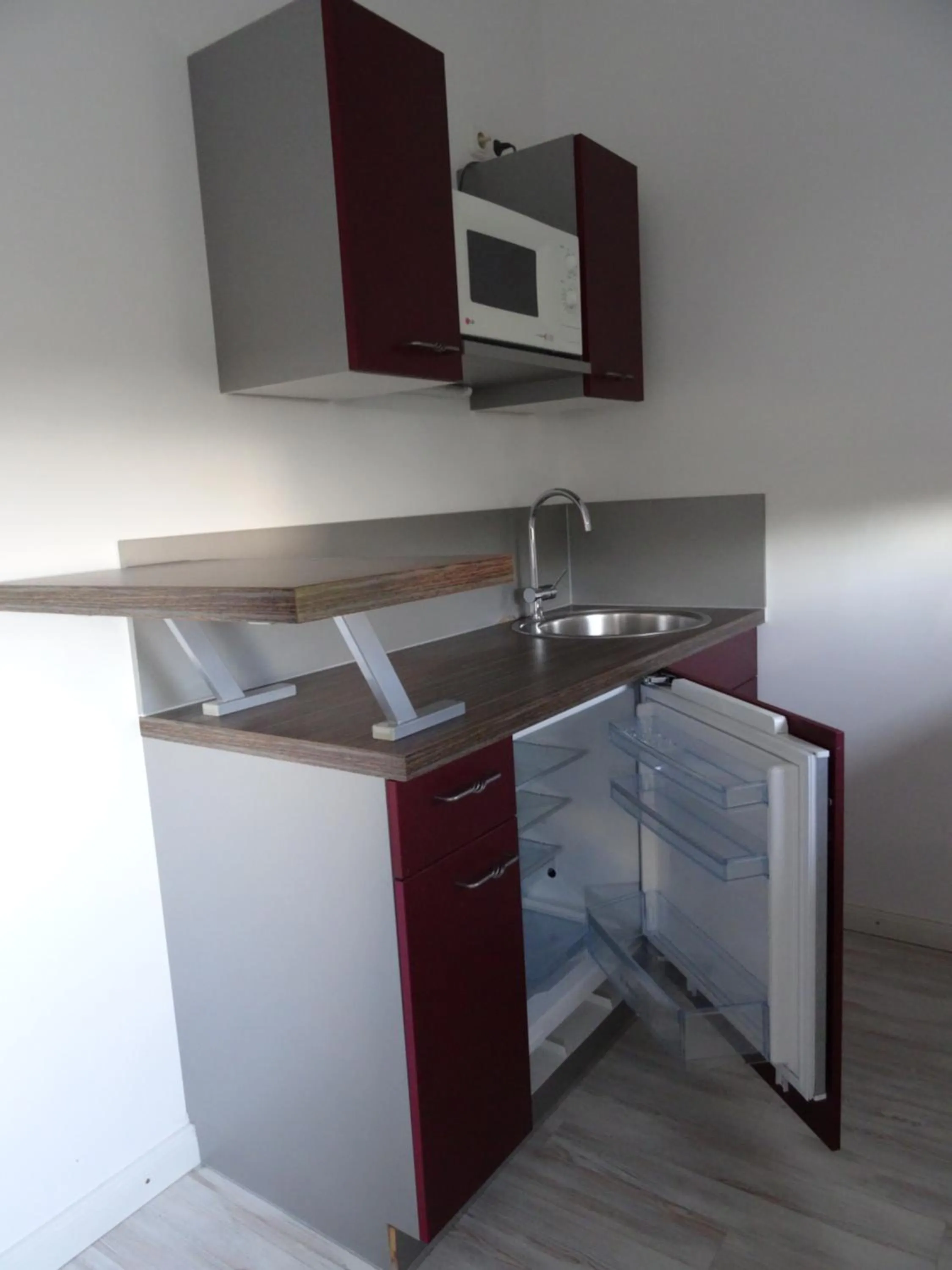 Kitchen or kitchenette in Airport Park Hotel MUC
