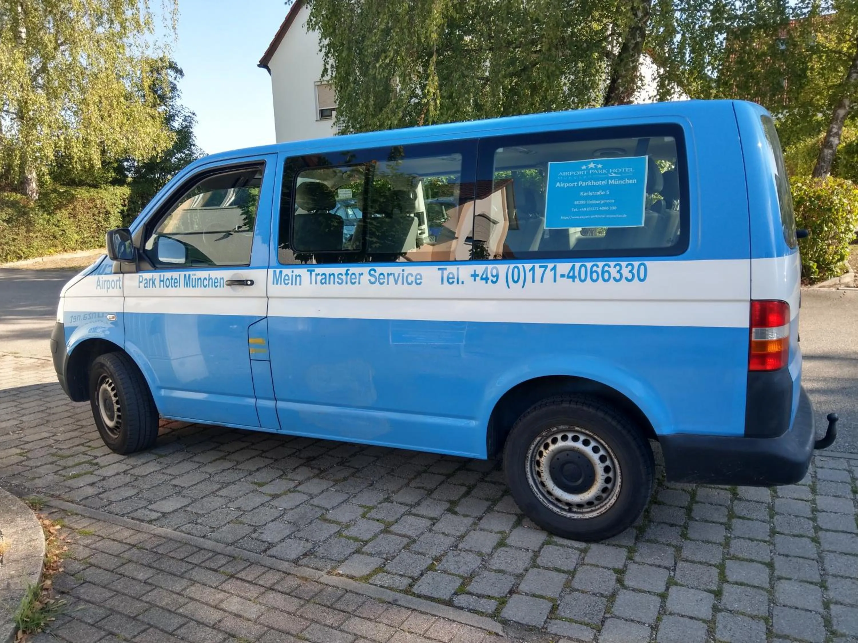 shuttle in Airport Park Hotel MUC