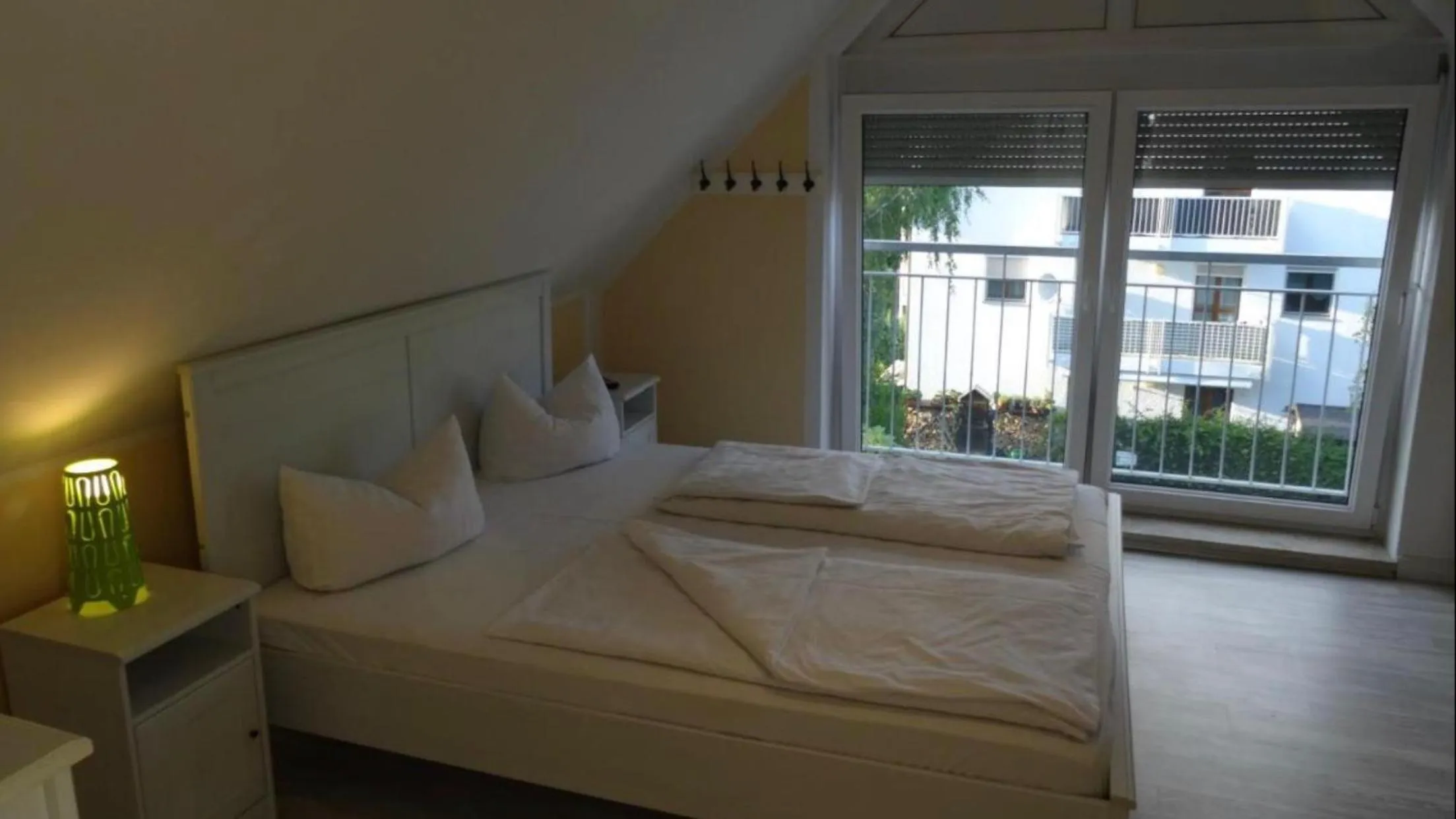 Bed in Airport Park Hotel MUC