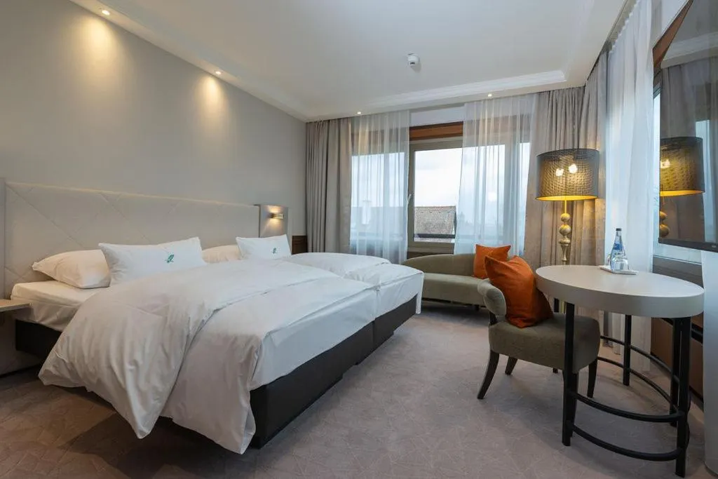 Bed in Insel-Hotel Heilbronn