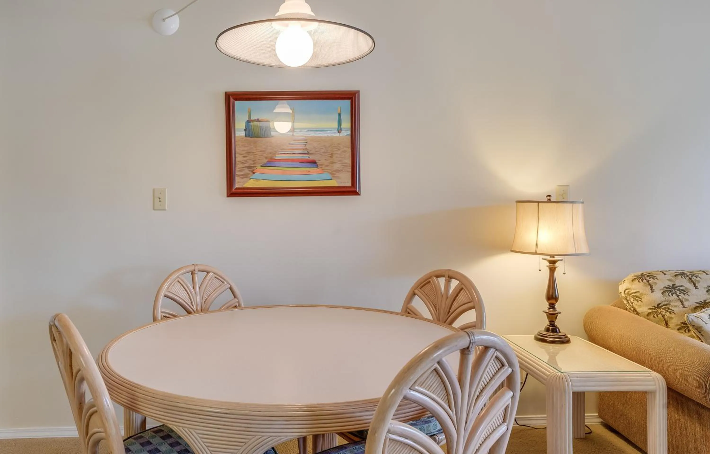 Property building in Castle At Maui Banyan